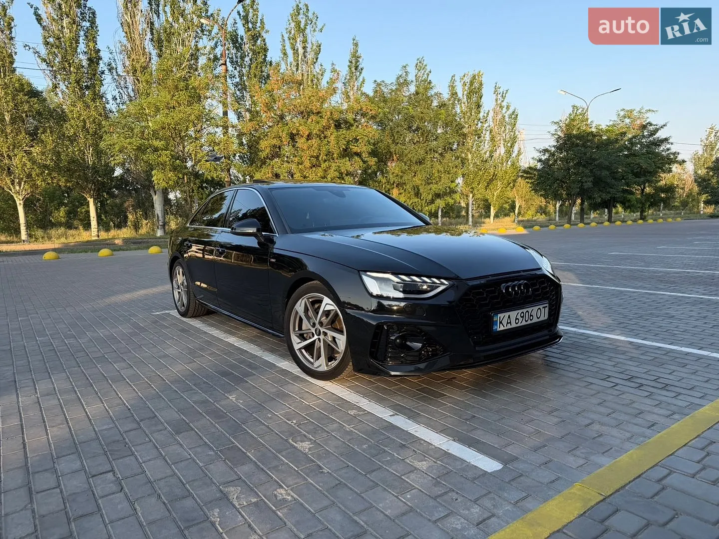 Audi A4, 2021