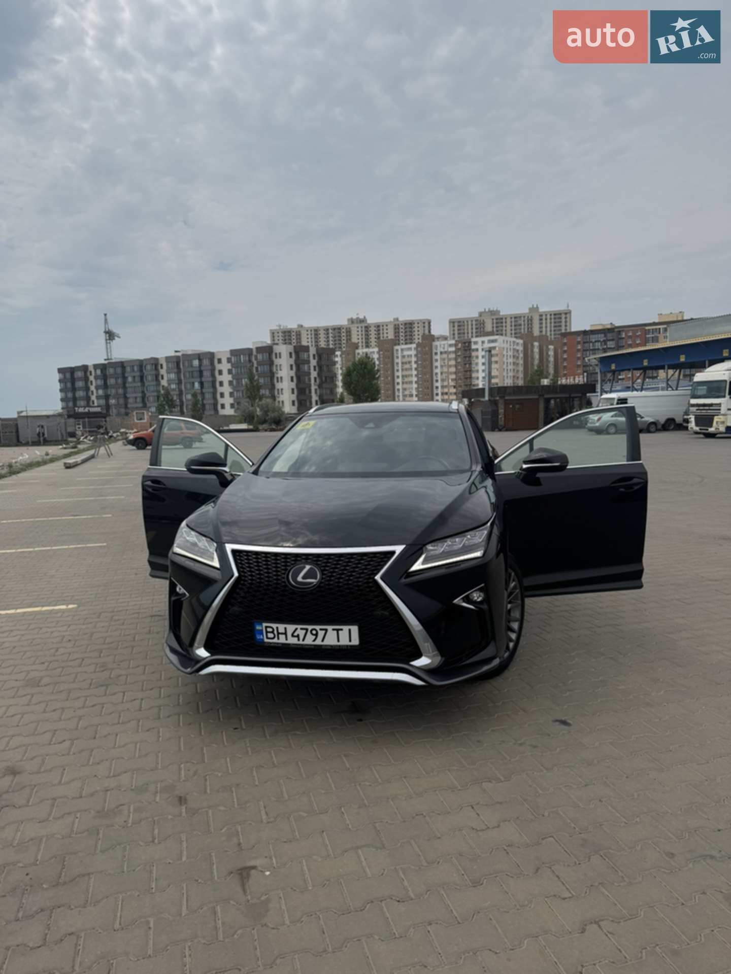 Lexus RX, 2019