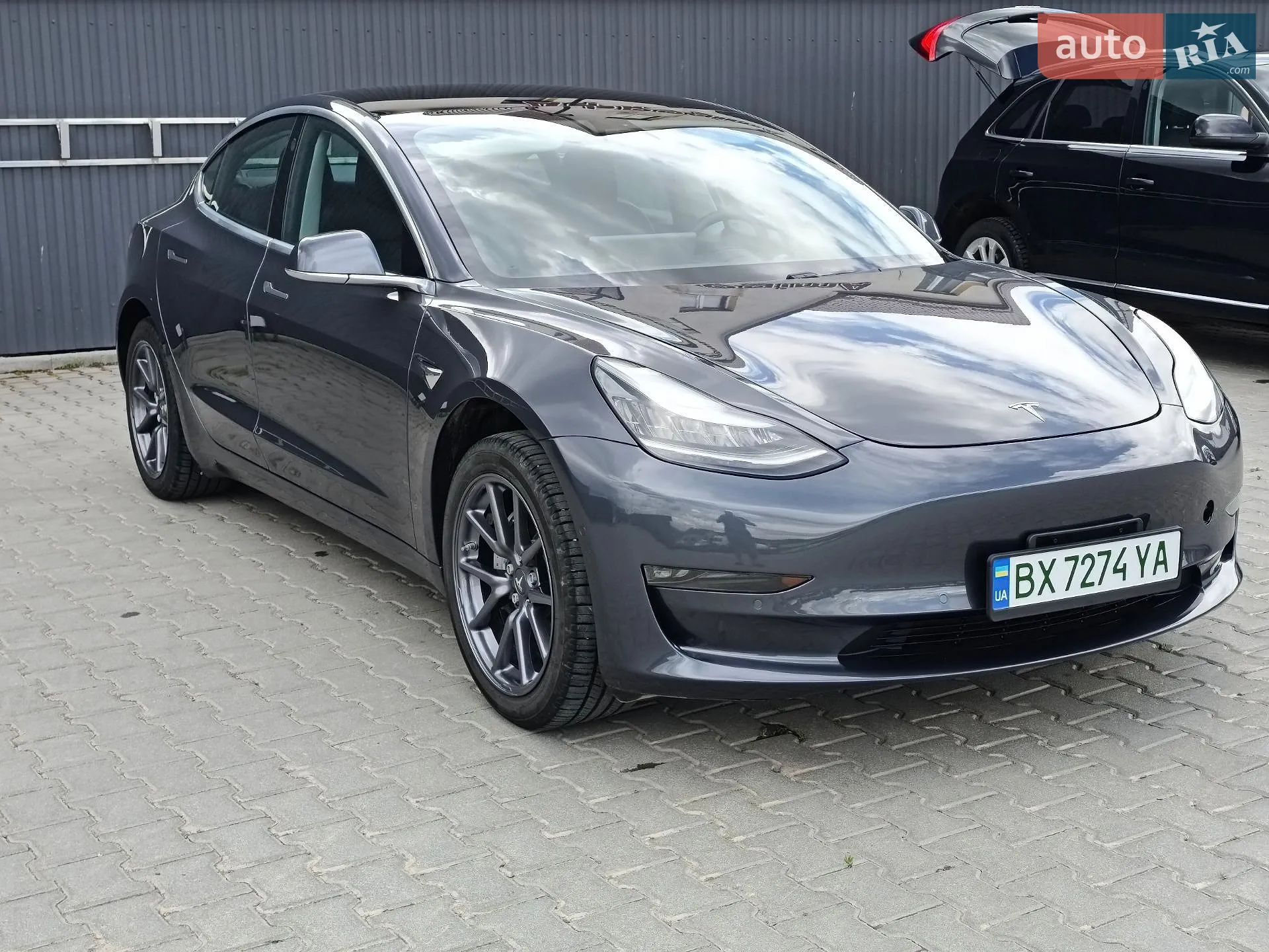 Tesla Model 3, 2020