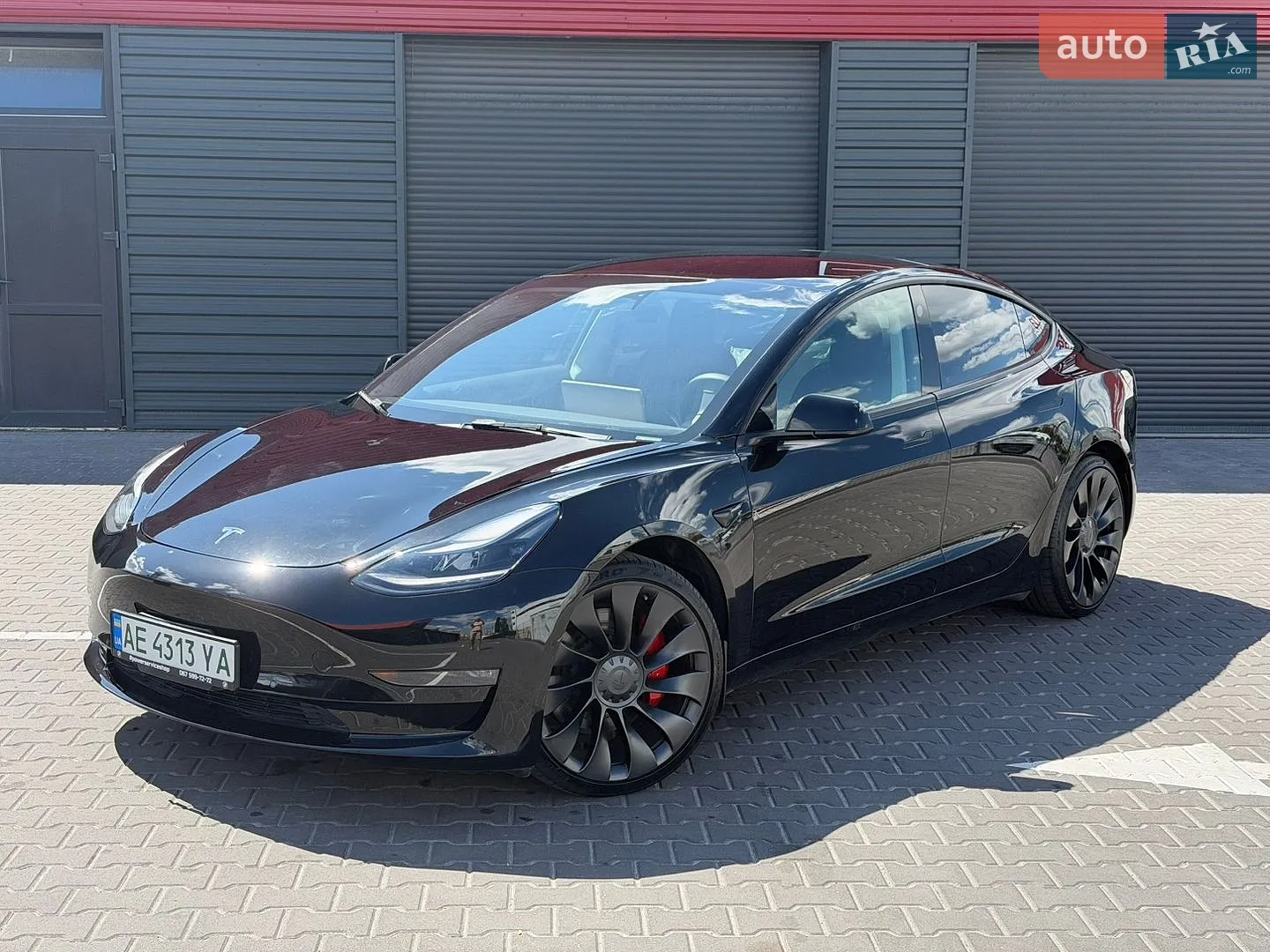 Tesla Model 3 2022 — 1