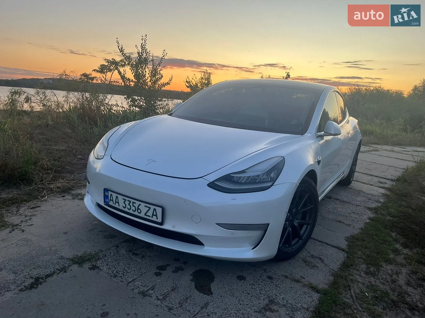Tesla Model 3, 2019