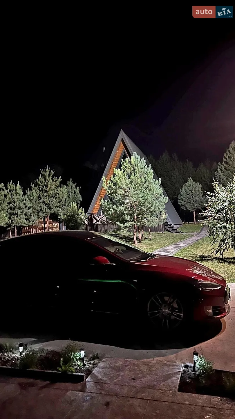 Tesla Model S 2014 — 1
