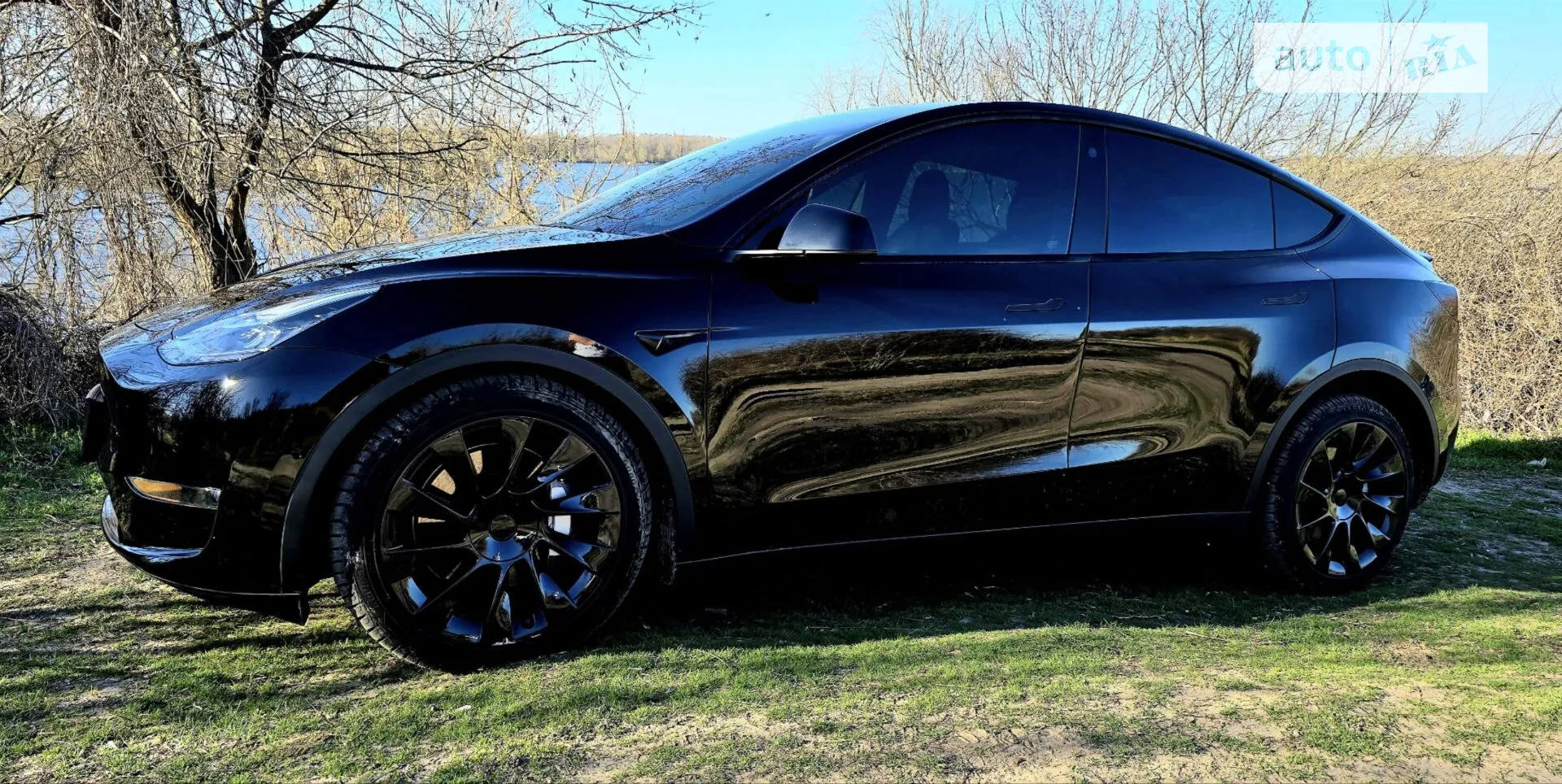 Tesla Model Y, 2022