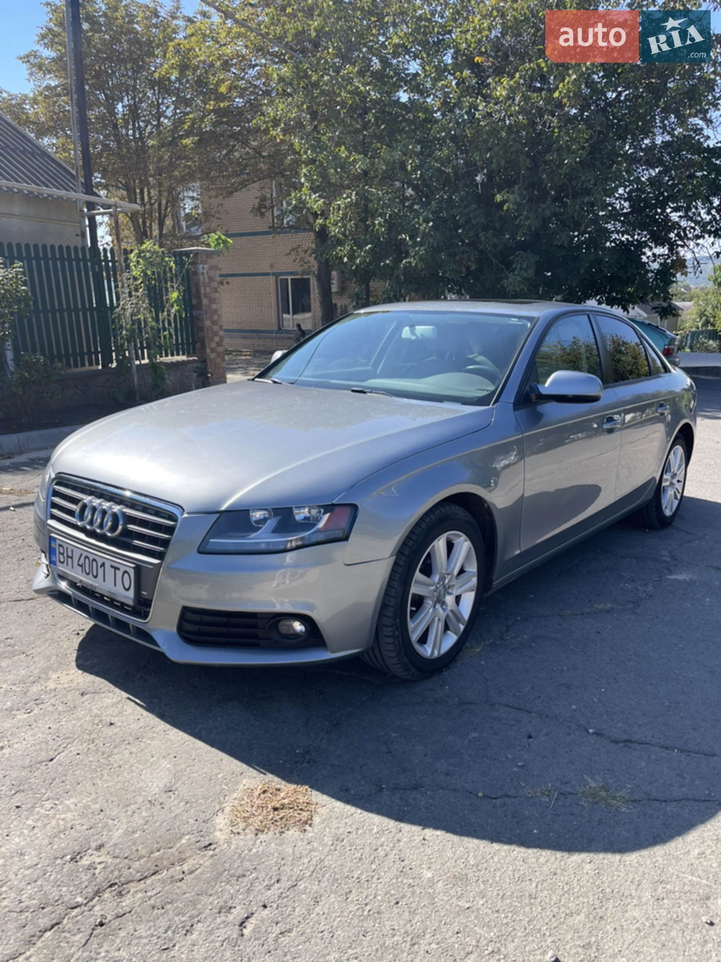 Audi A4 2011 — 1