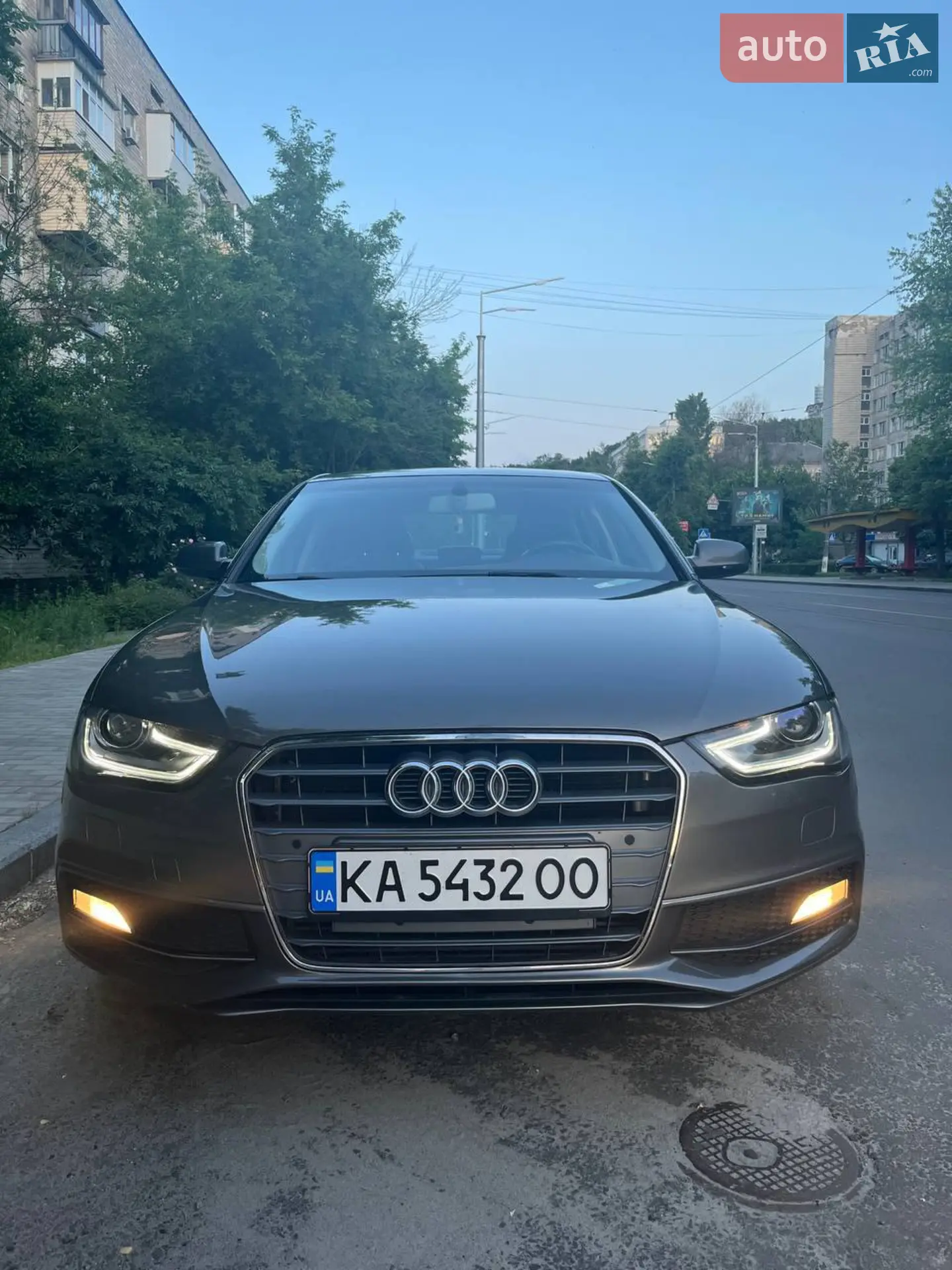 Audi A4 2013 — 1