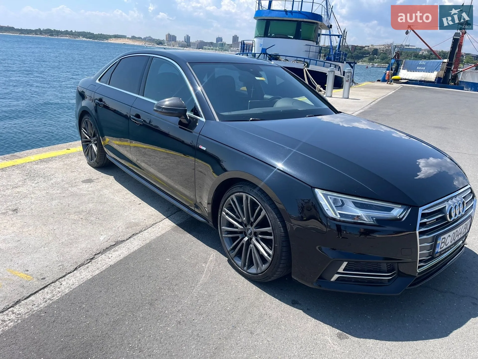 Audi A4 2016 — 1