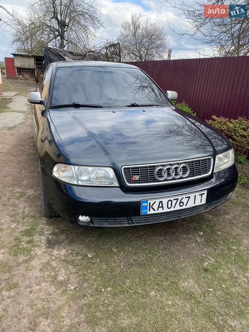 Audi A4, 1998