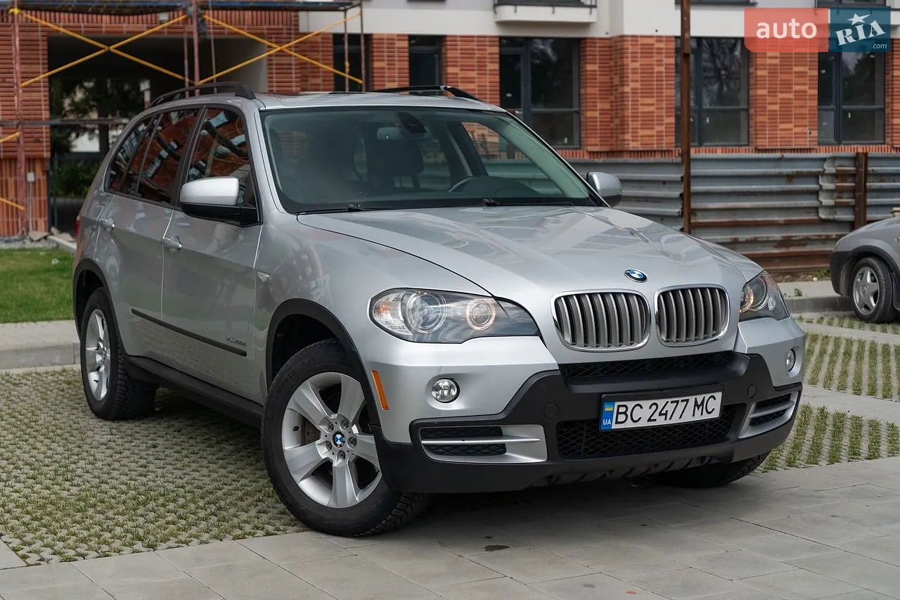 BMW X5 2009 — 1