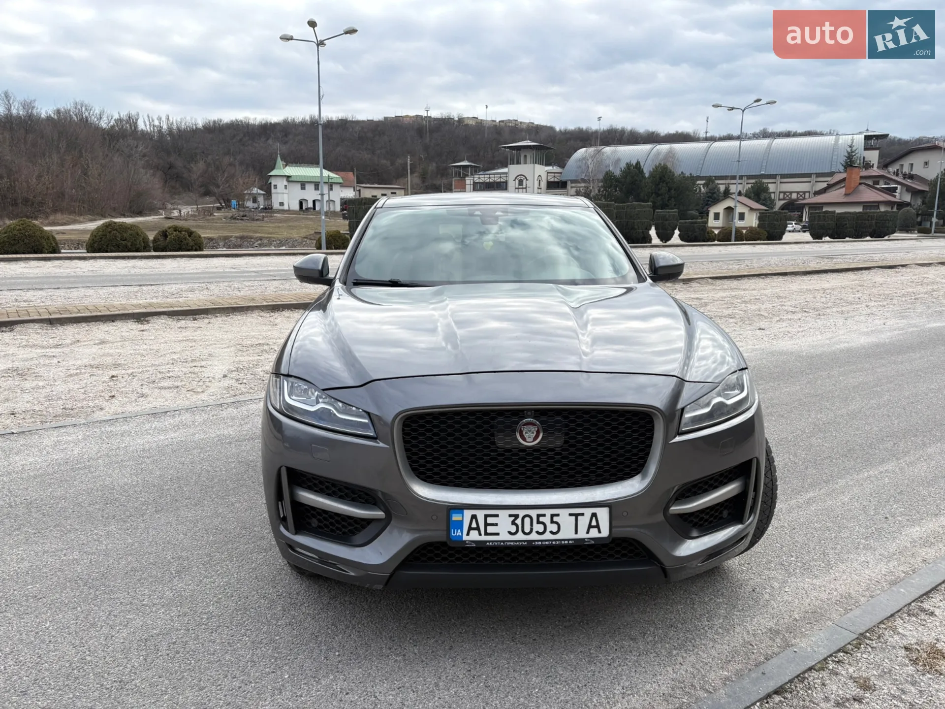 Jaguar F-Pace 2016 — 1