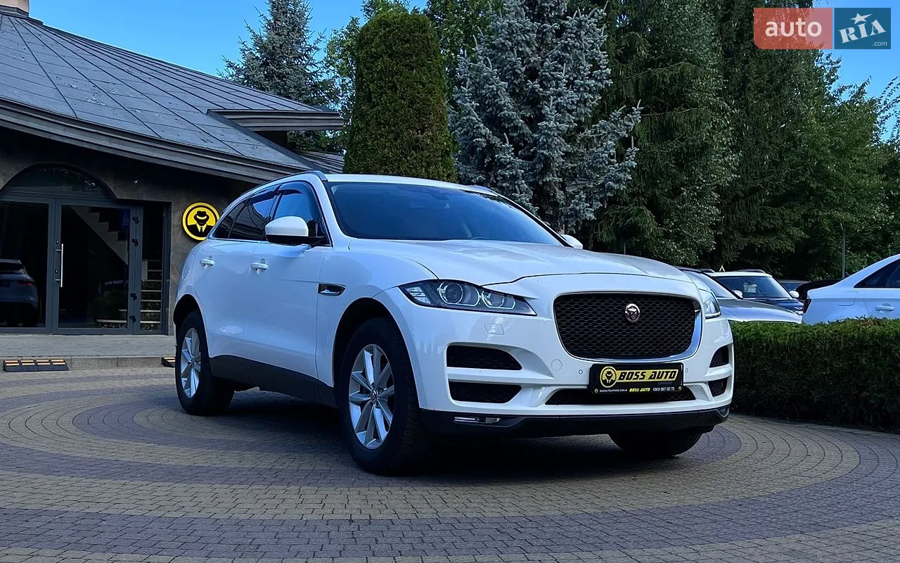 Jaguar F-Pace, 2017