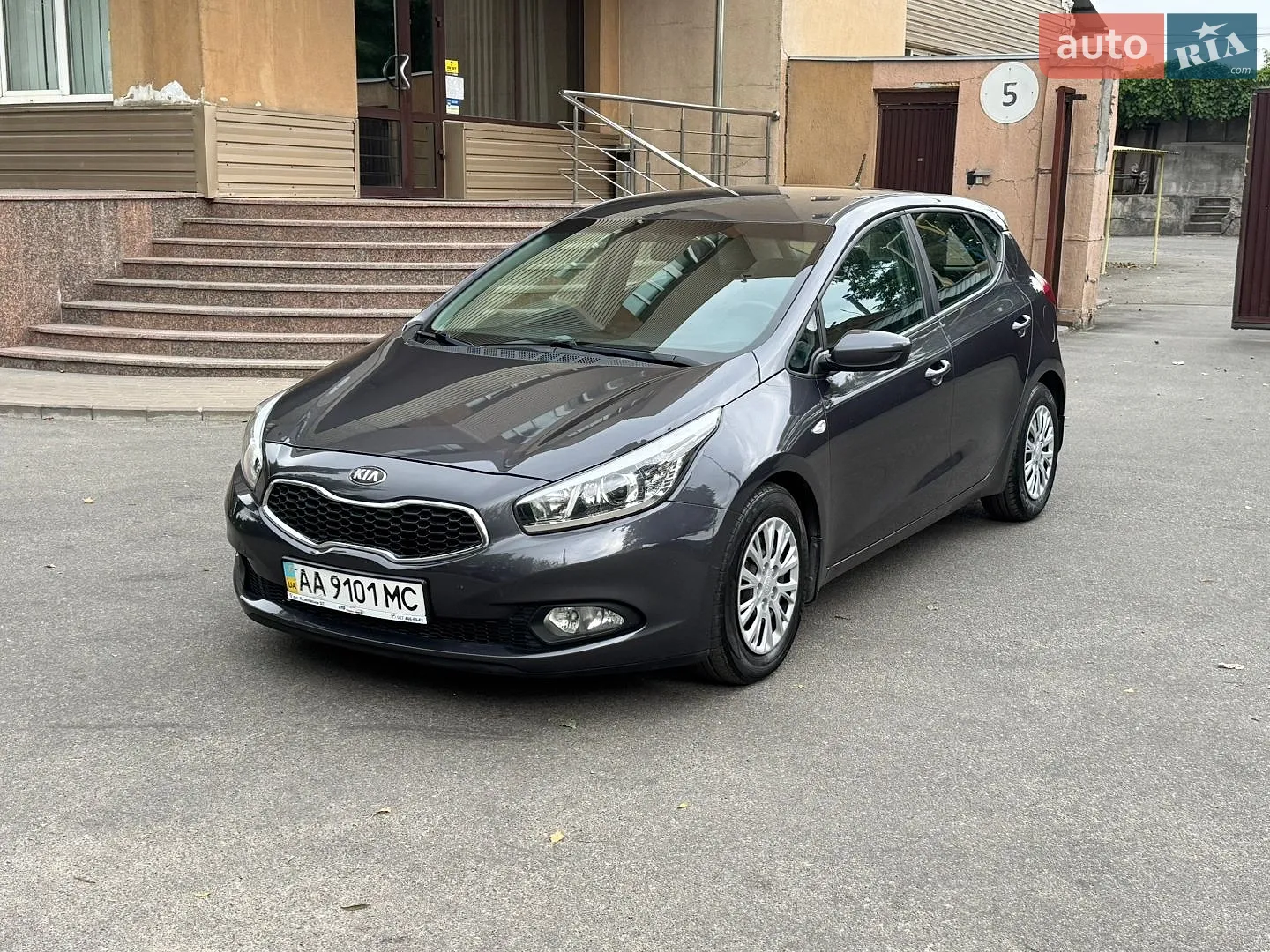Kia Ceed 2013 — 1
