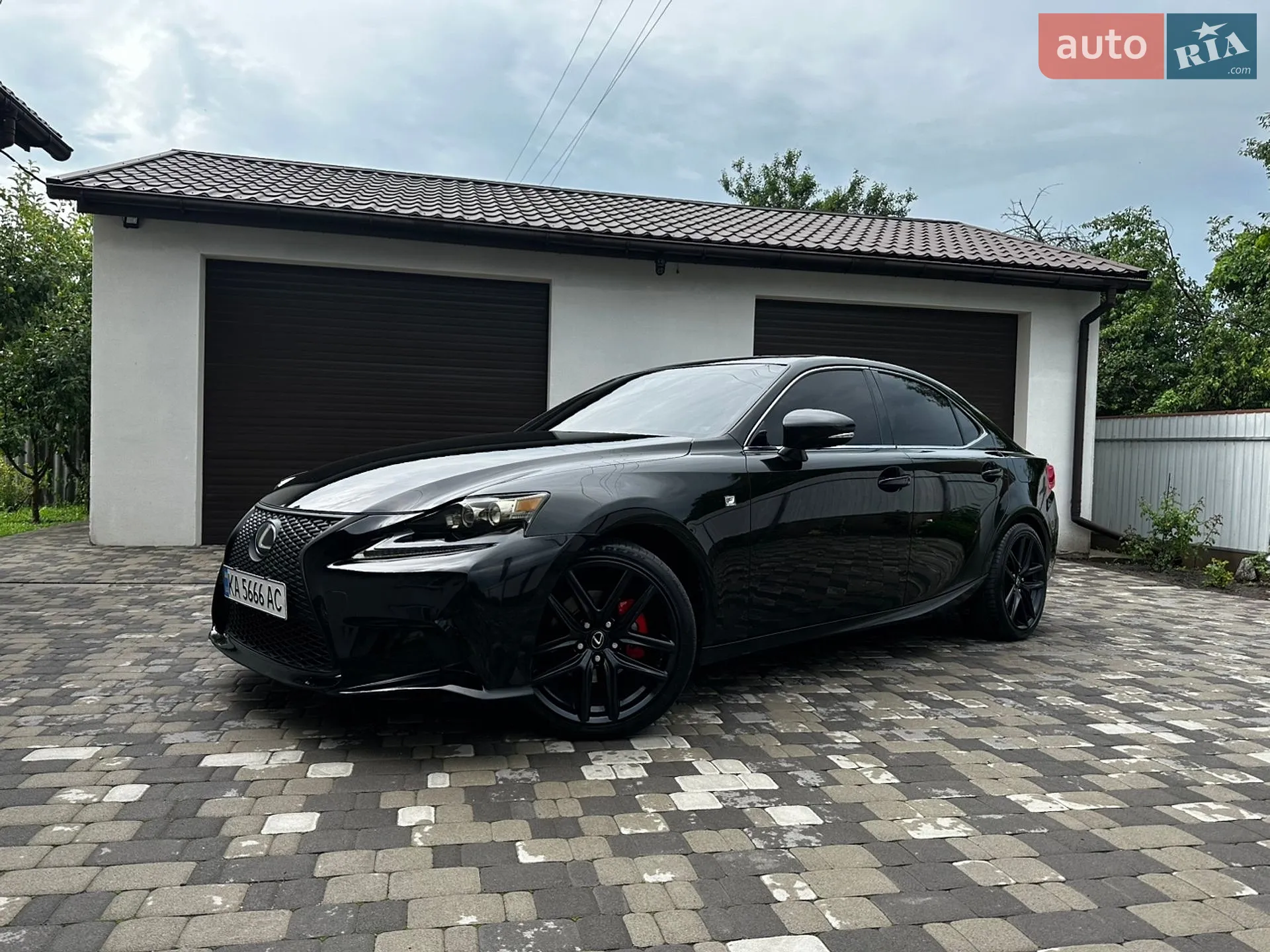 Lexus IS, 2014