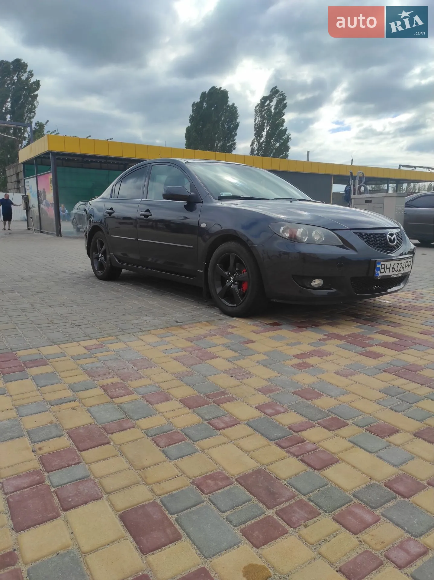 Mazda 3, 2004