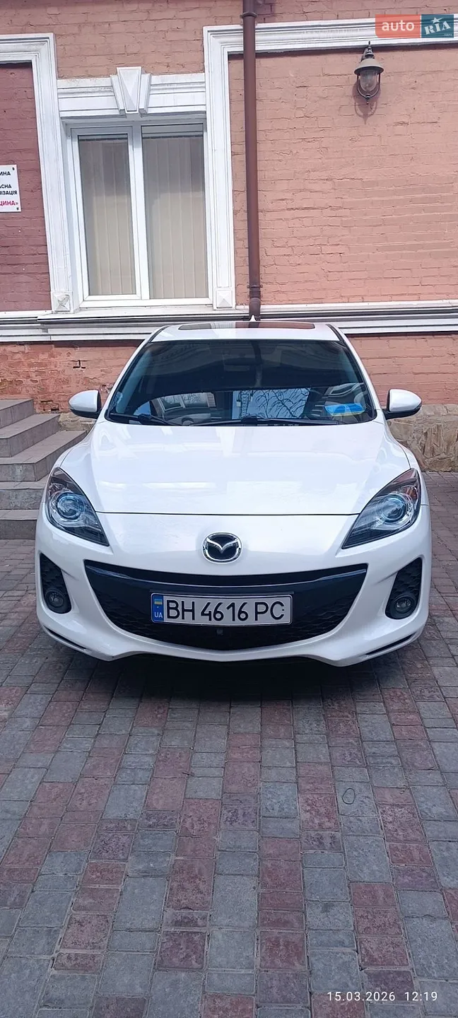 Mazda 3 2013 — 1