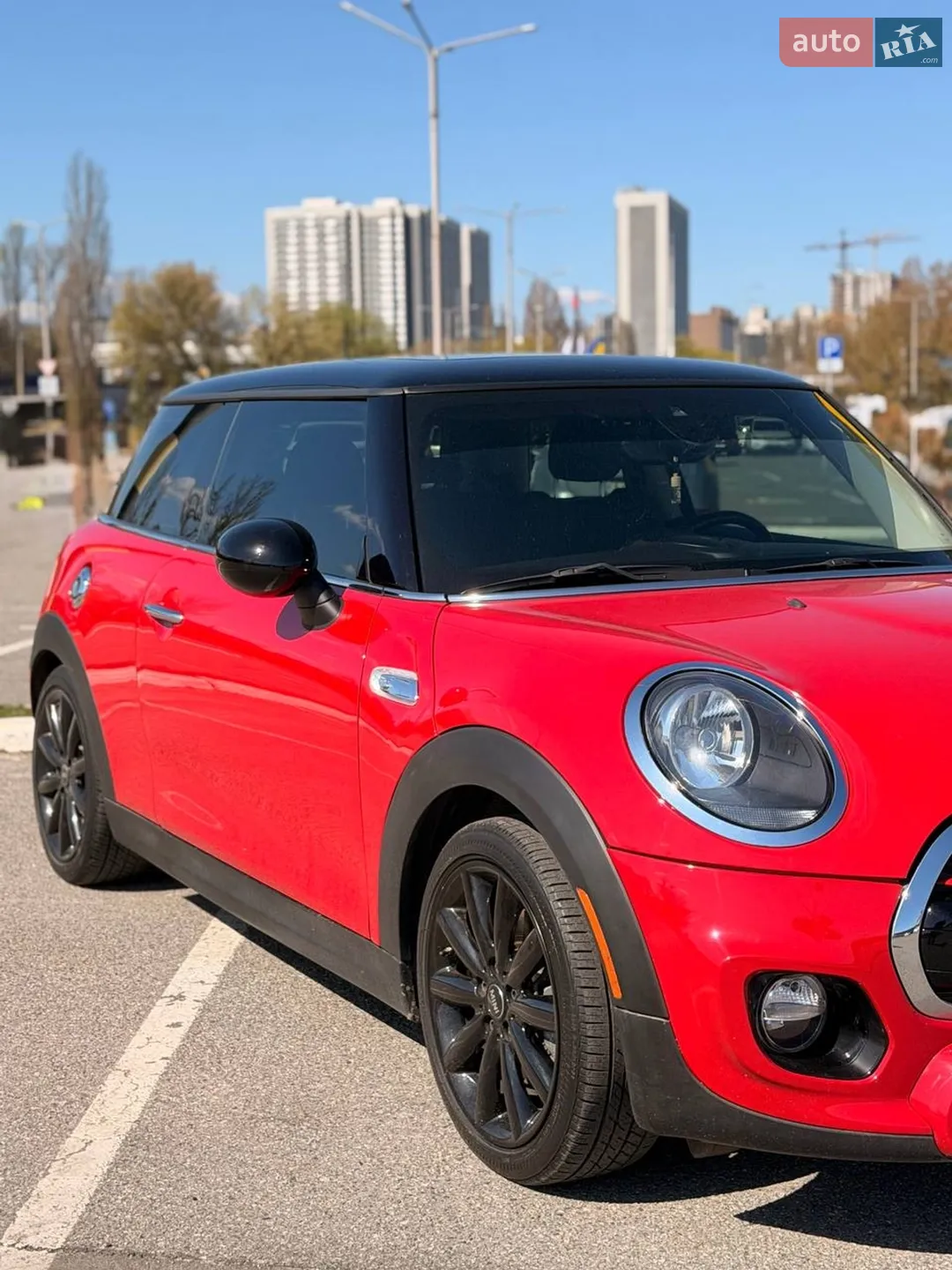 MINI Cooper 2019 — 1