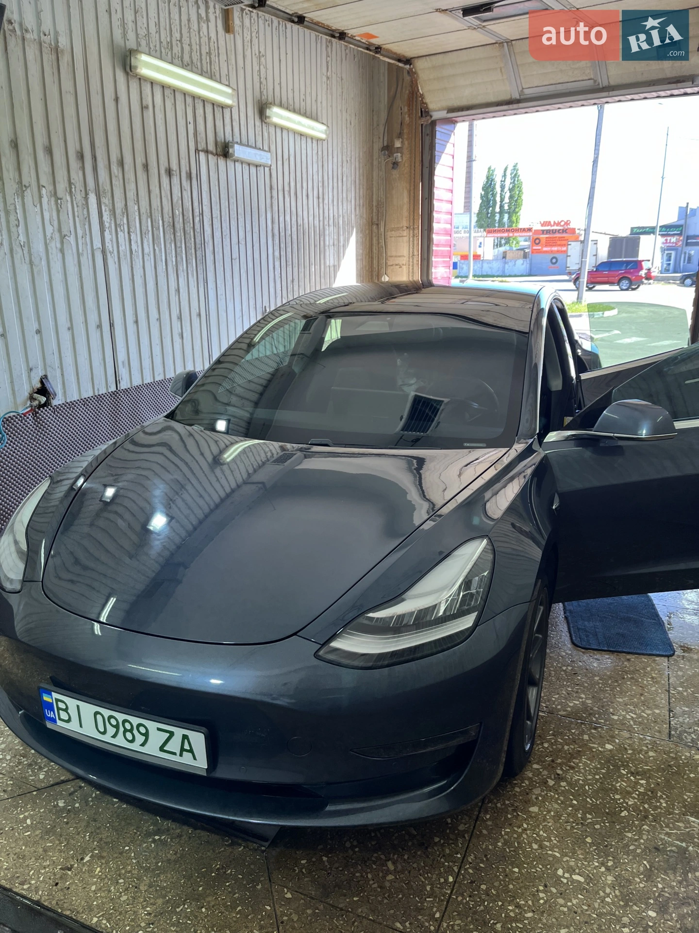 Tesla Model 3 2020 — 1