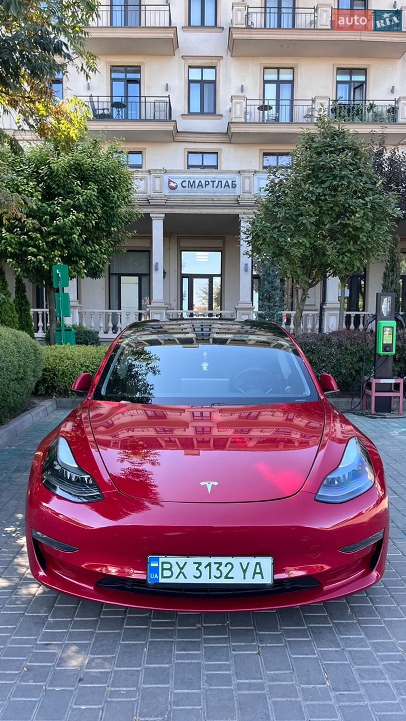 Tesla Model 3, 2020