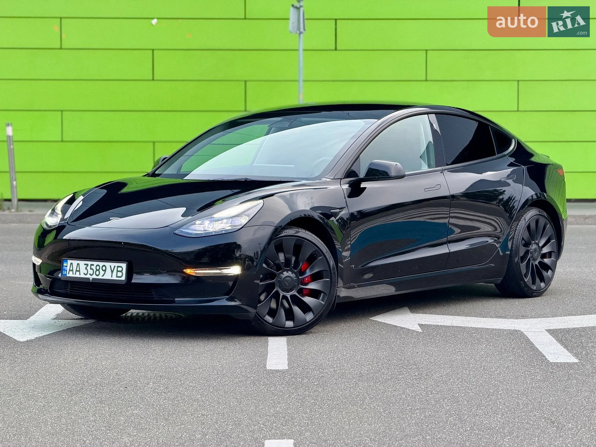 Tesla Model 3, 2023