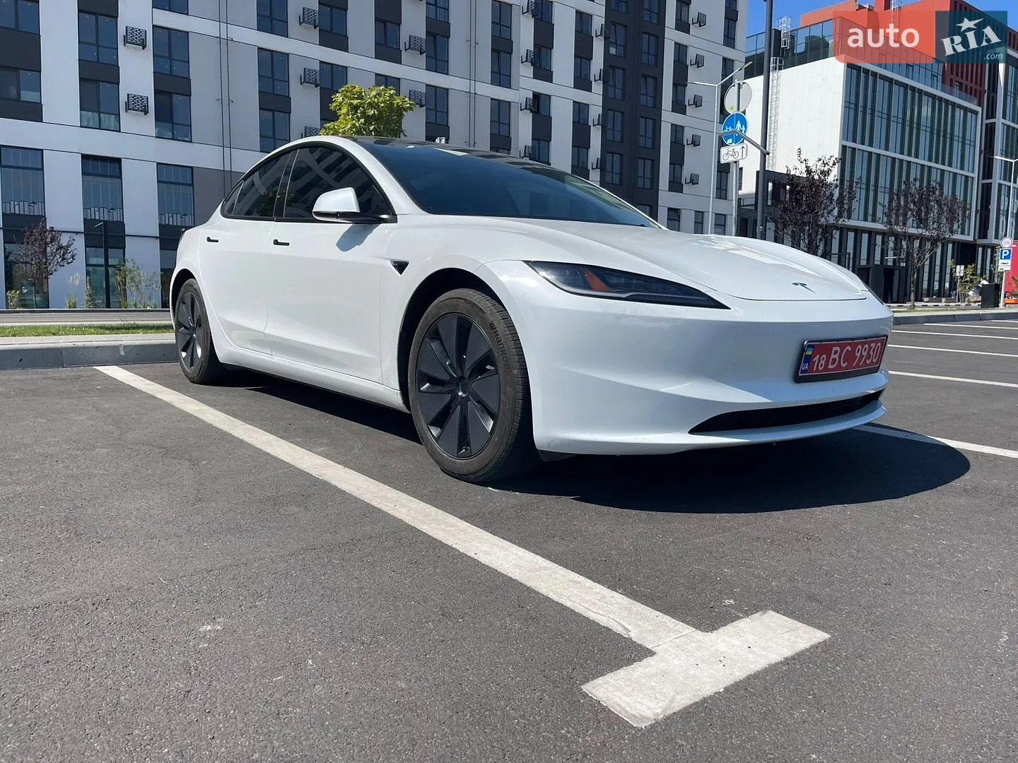 Tesla Model 3 2024 — 1
