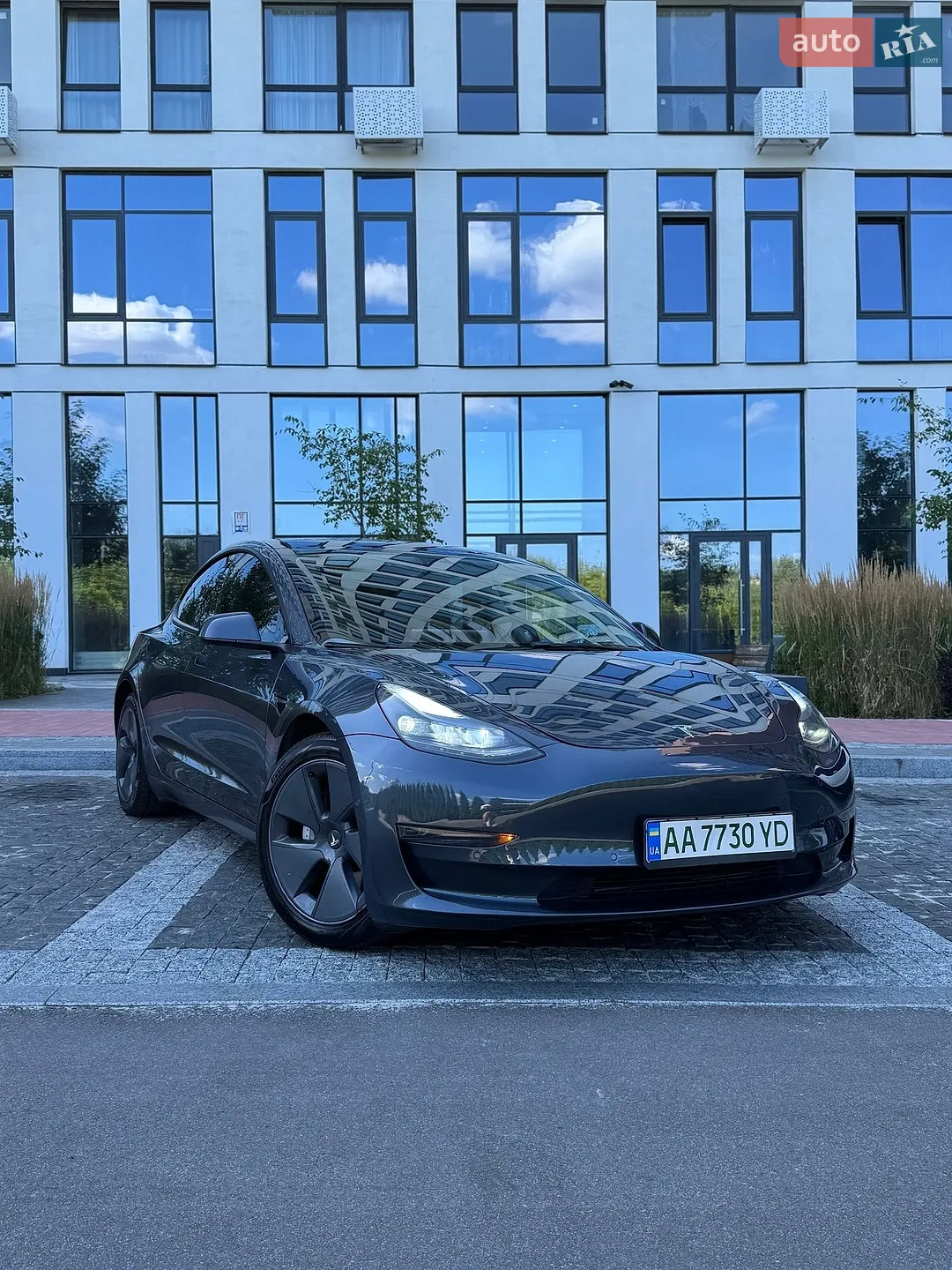Tesla Model 3 2022 — 1