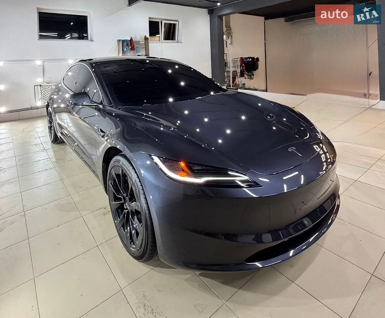 Tesla Model 3 2024 — 1