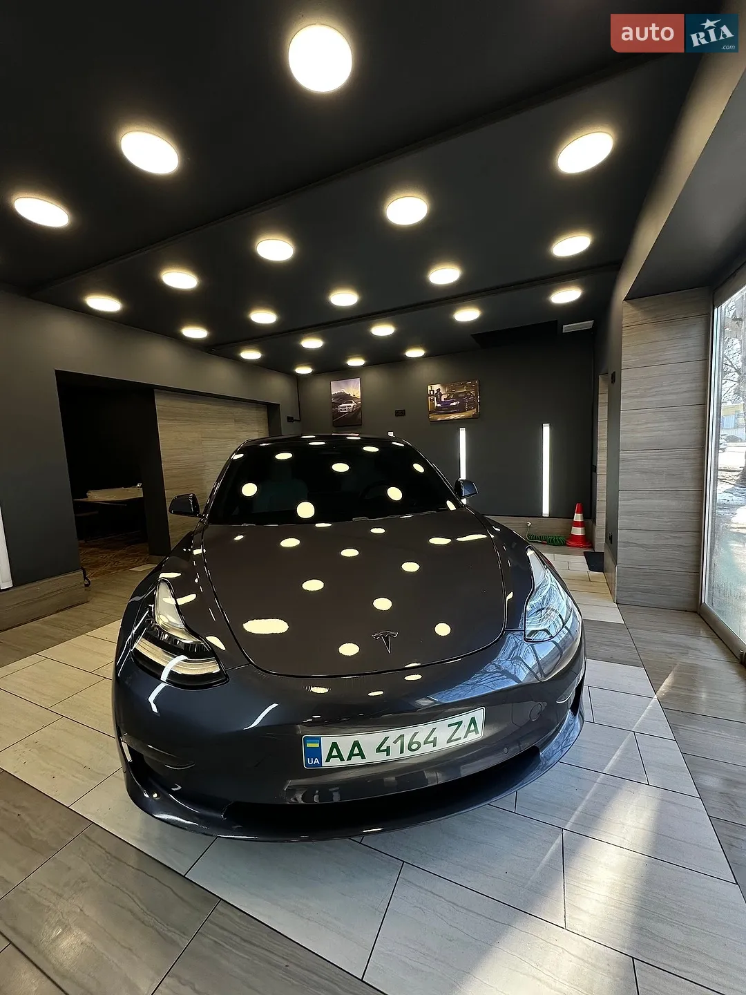 Tesla Model 3, 2018