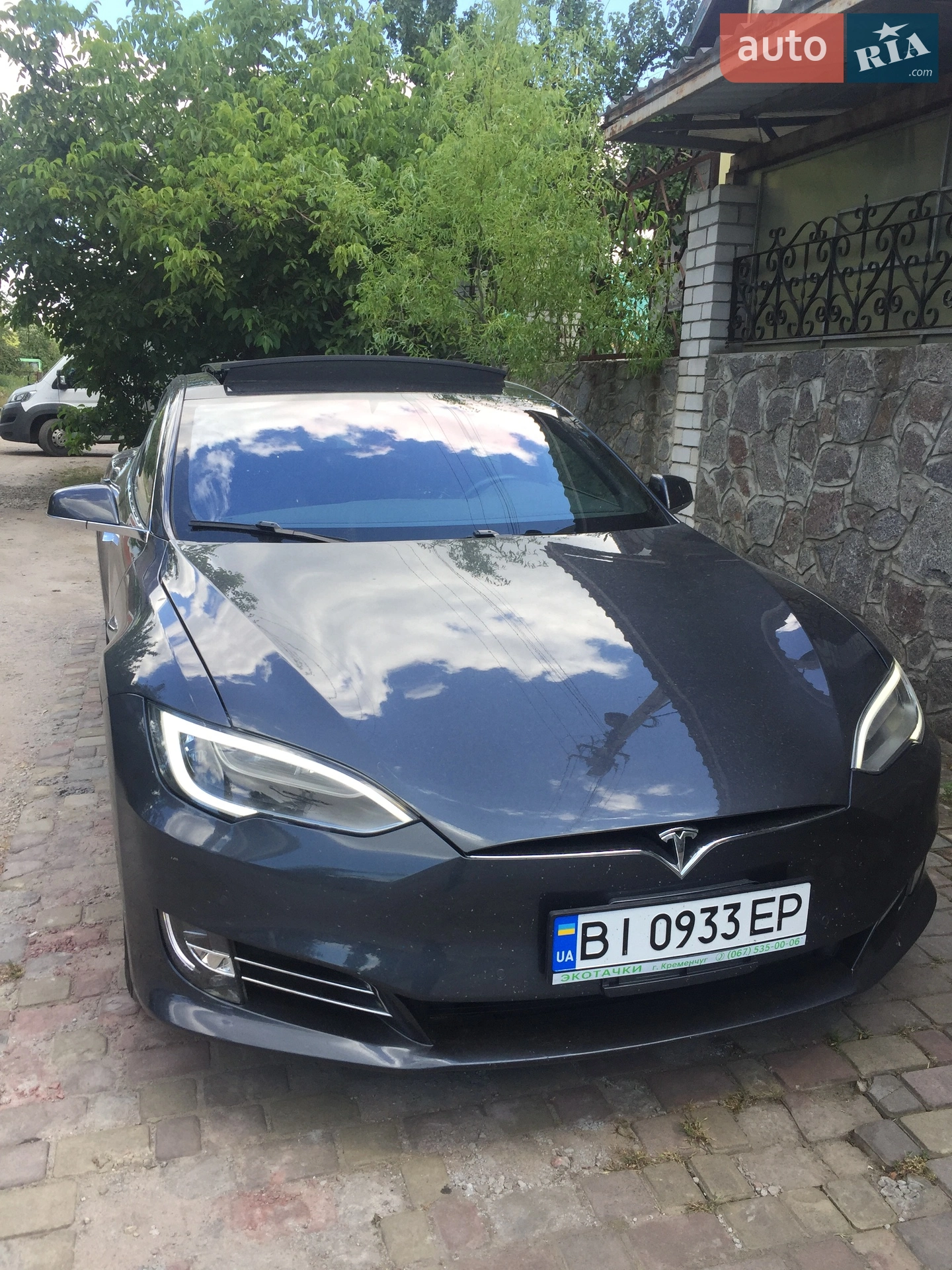 Tesla Model S 2016 — 1