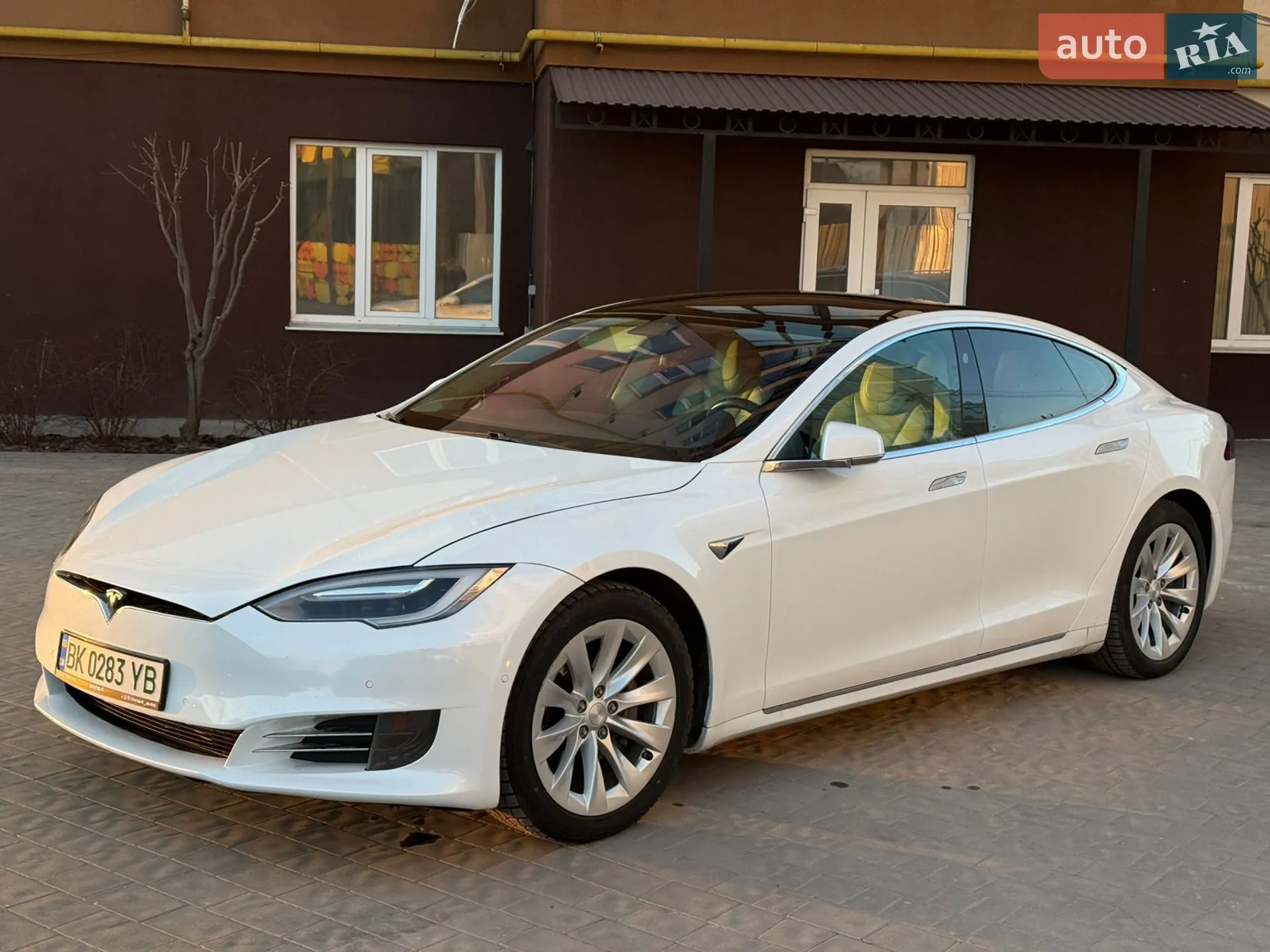 Tesla Model S 2017 — 1