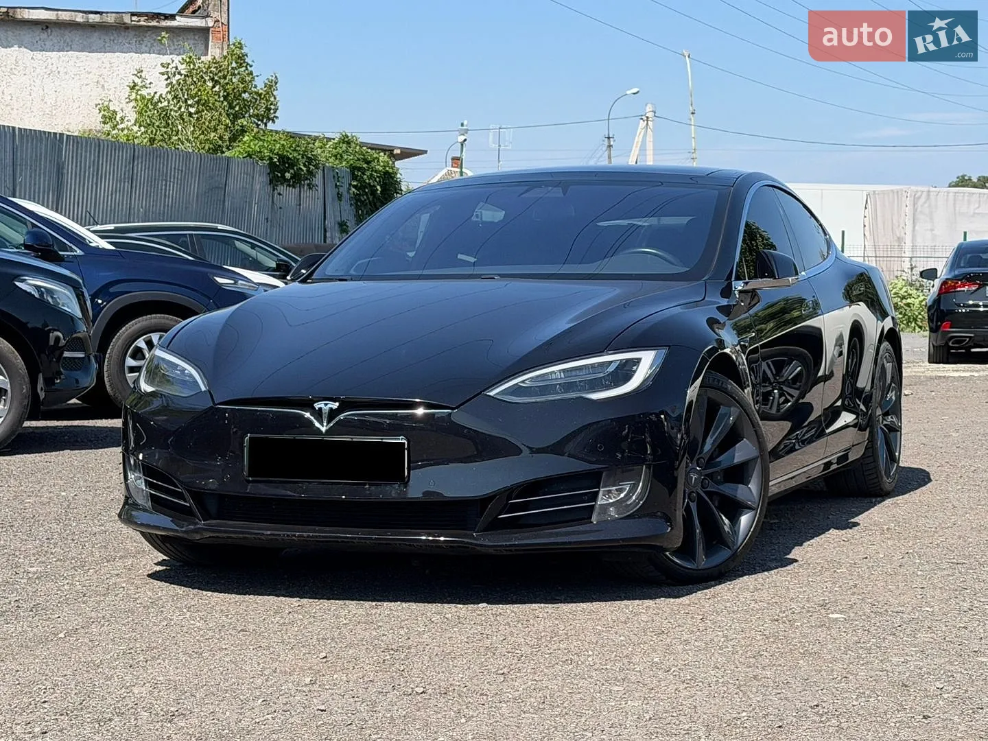 Tesla Model S 2017 — 1
