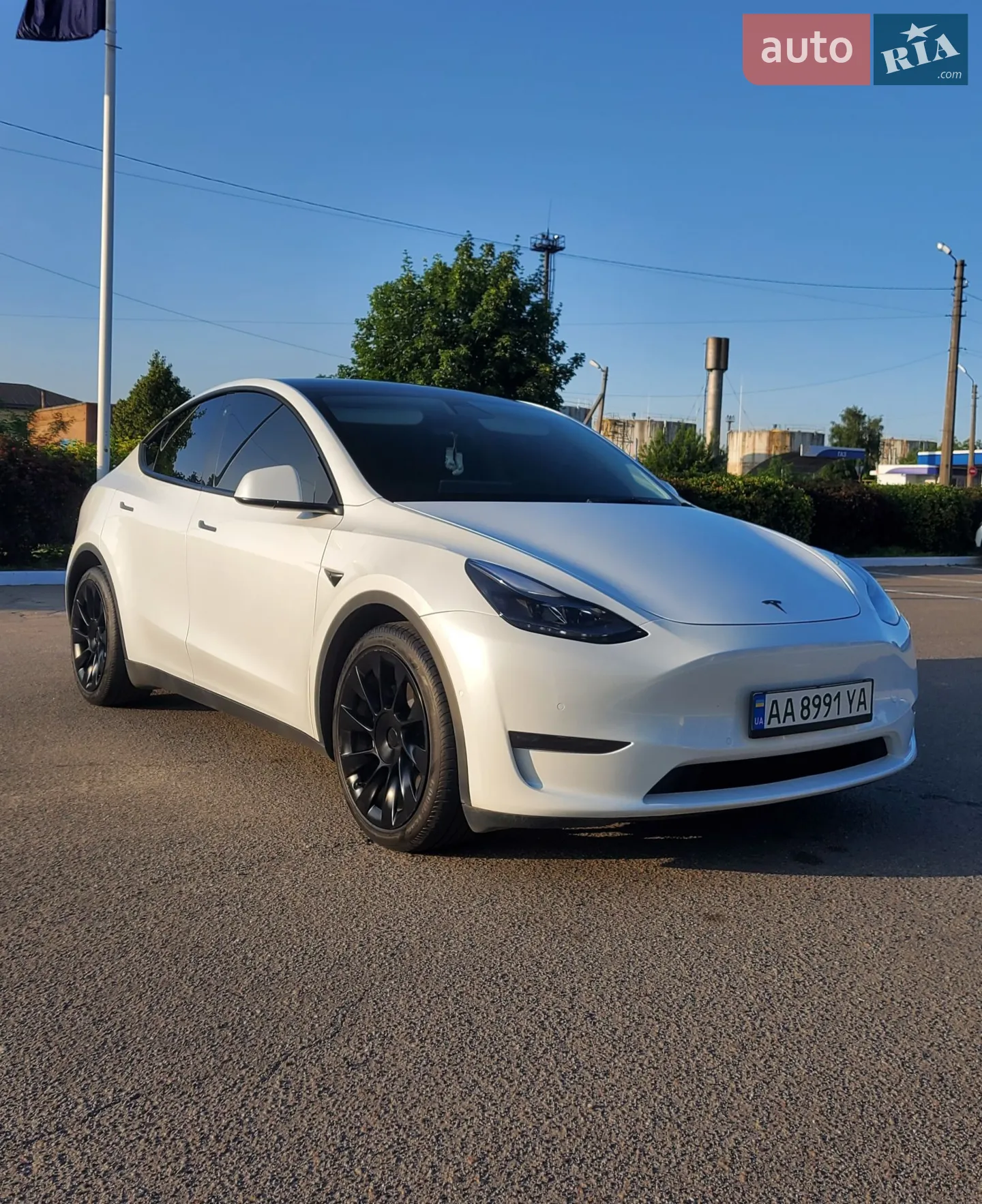 Tesla Model Y 2022 — 1