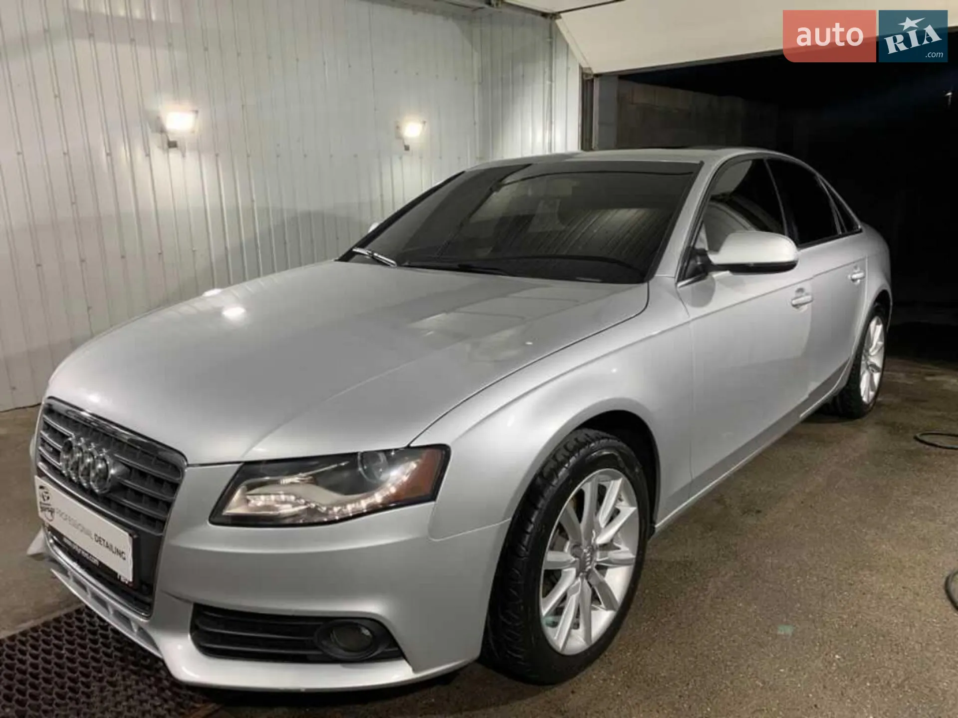 Audi A4, 2011