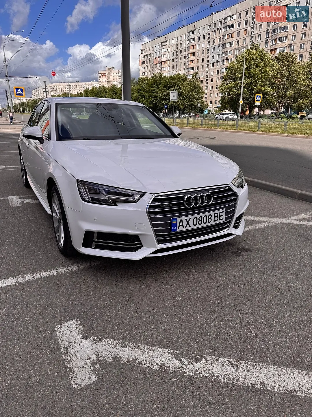 Audi A4 2018 — 1