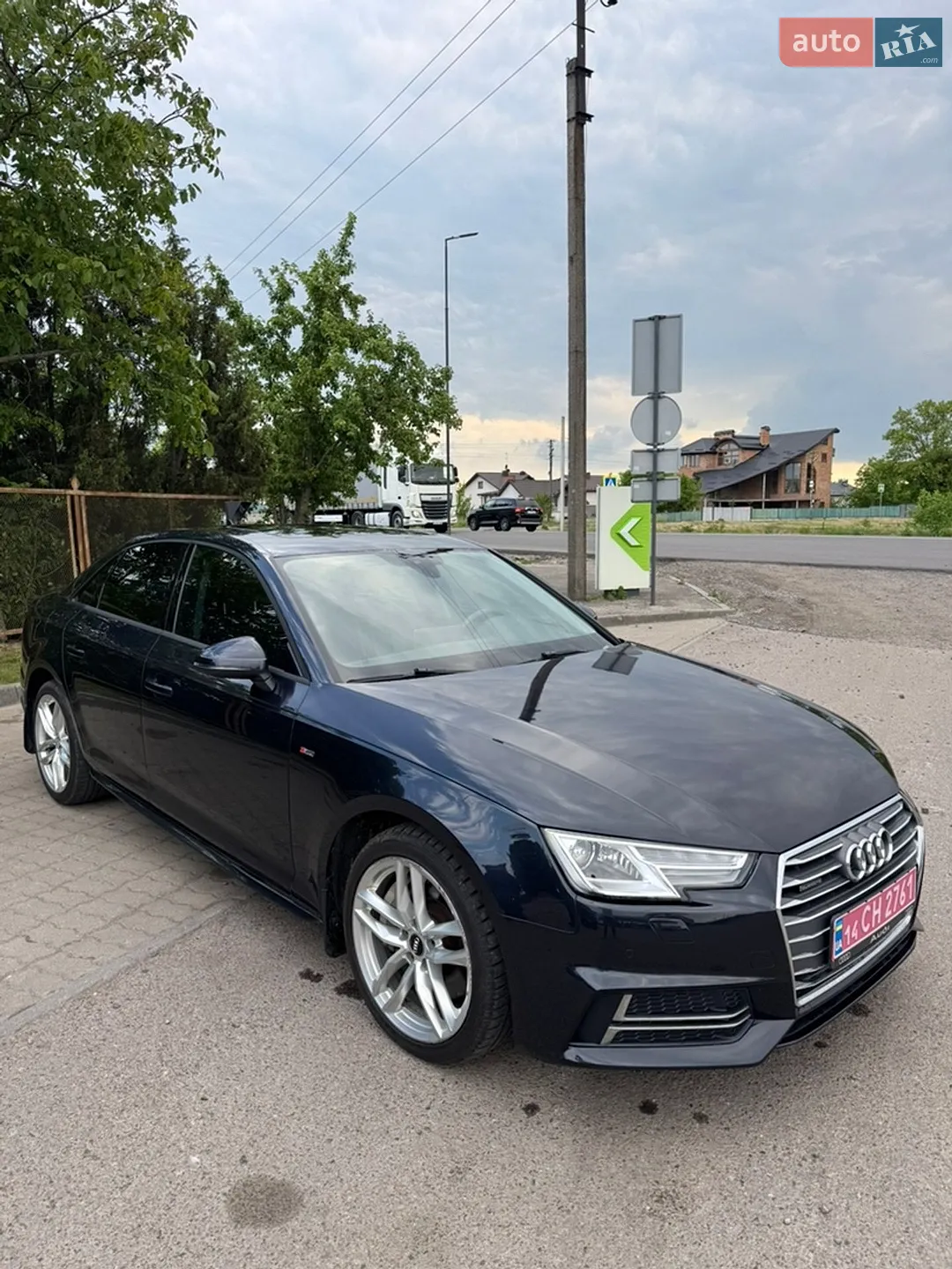 Audi A4 2017 — 1