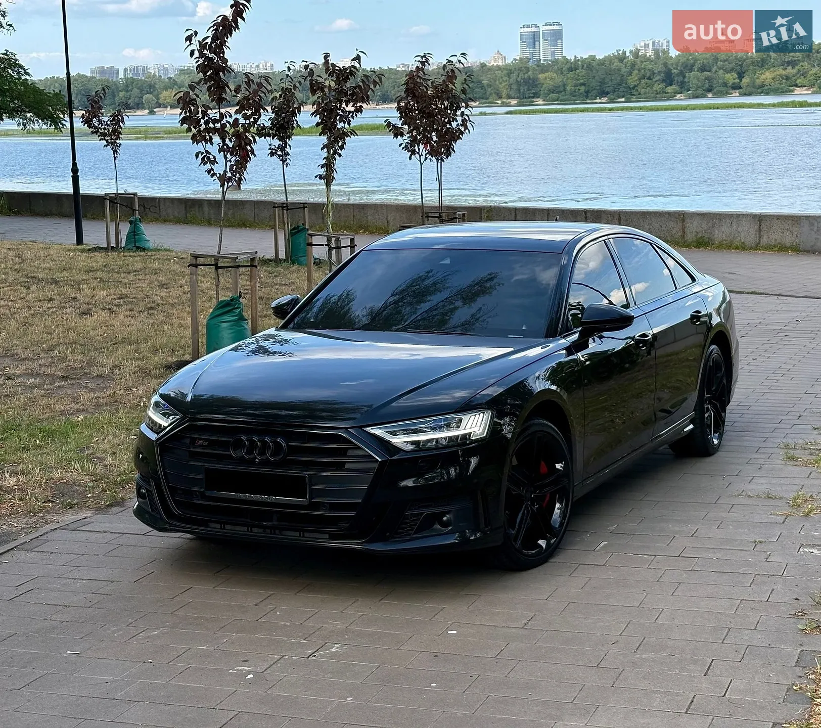 Audi S8, 2021
