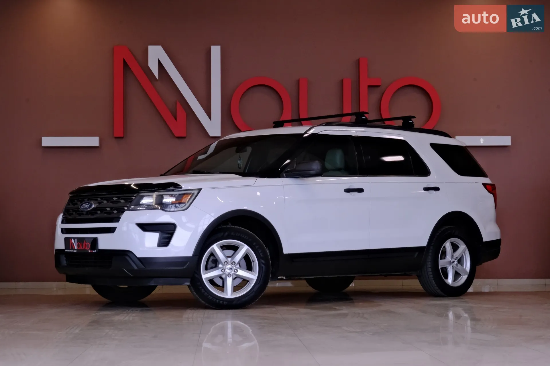 Ford Explorer 2018 — 1
