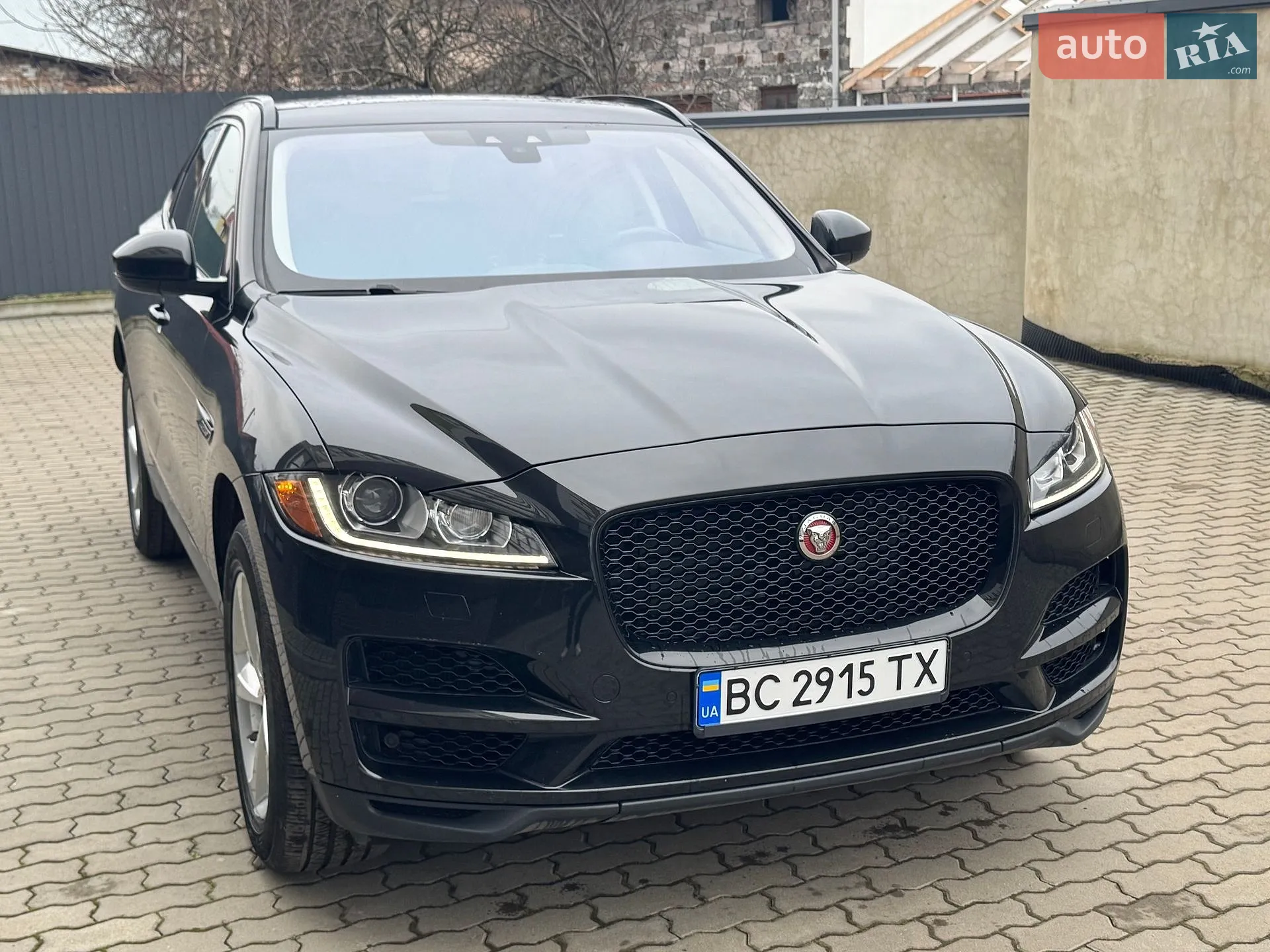Jaguar F-Pace 2016 — 1