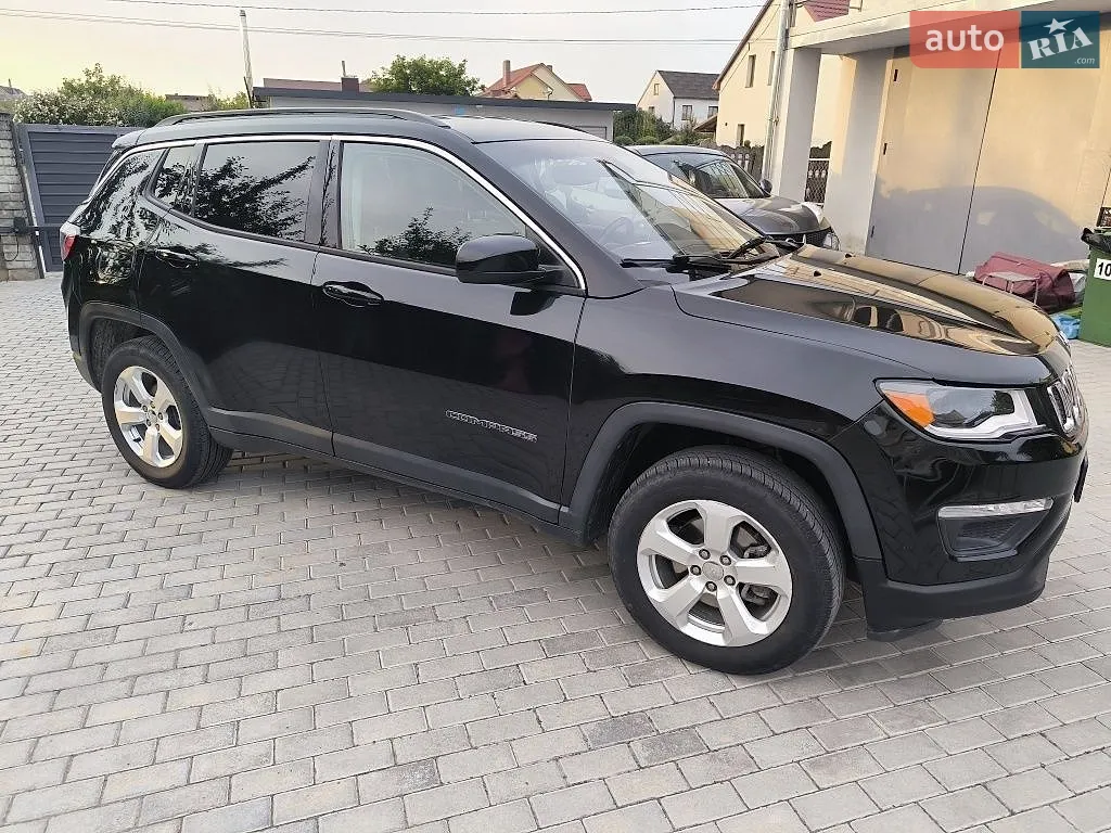 Jeep Compass 2019 — 1
