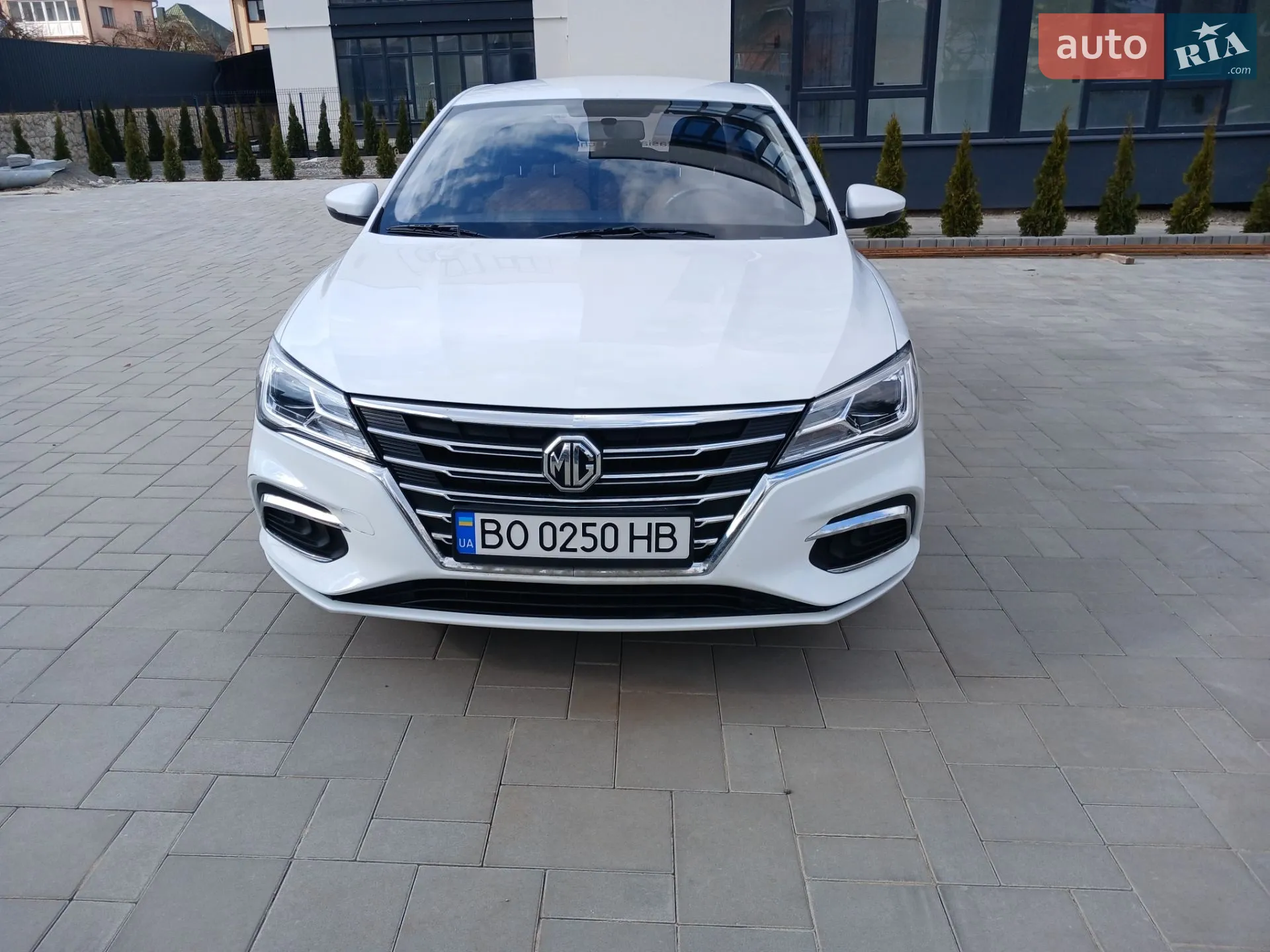 MG 5, 2021