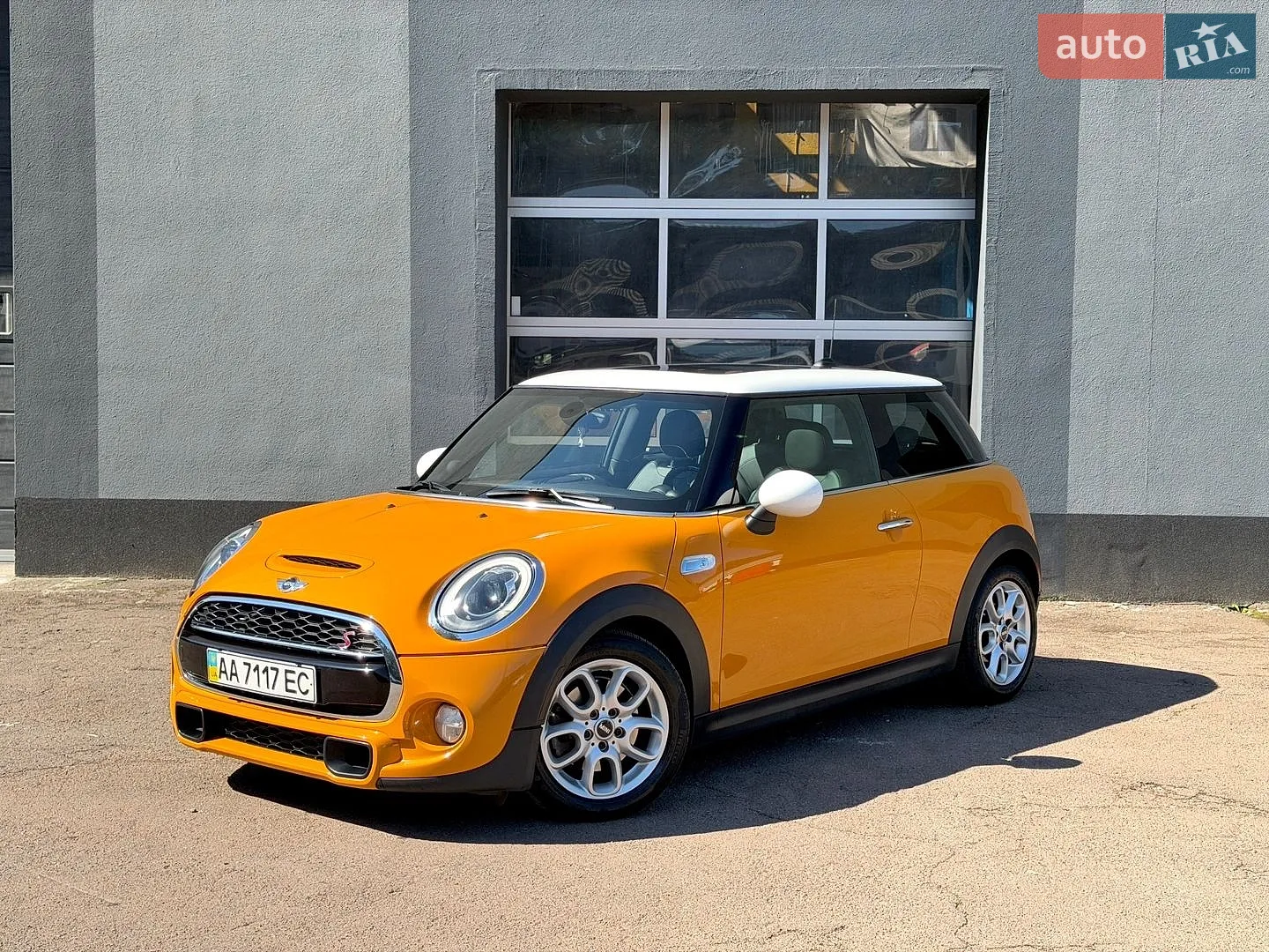 MINI Cooper 2015 — 1