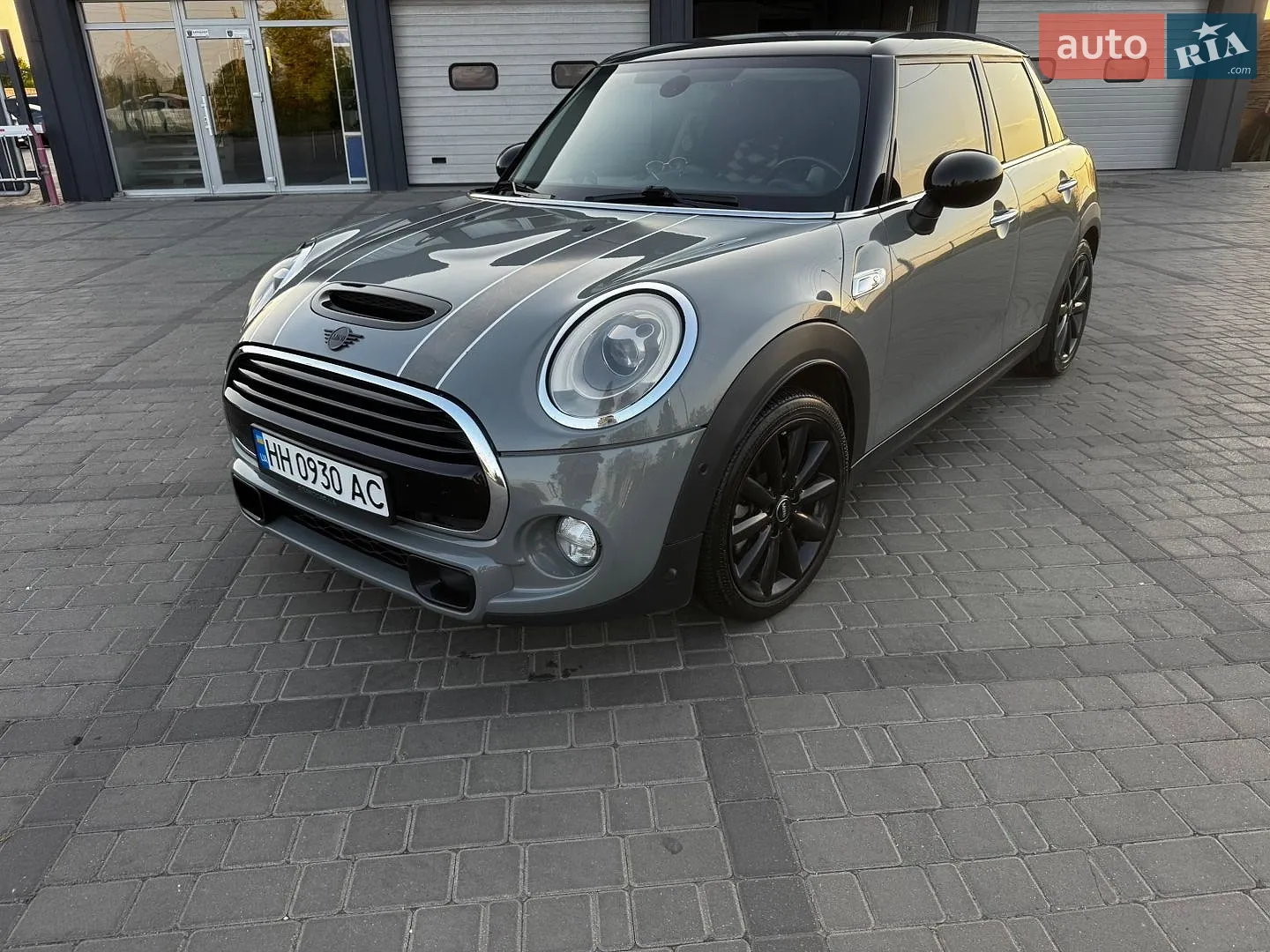 MINI Cooper 2015 — 1