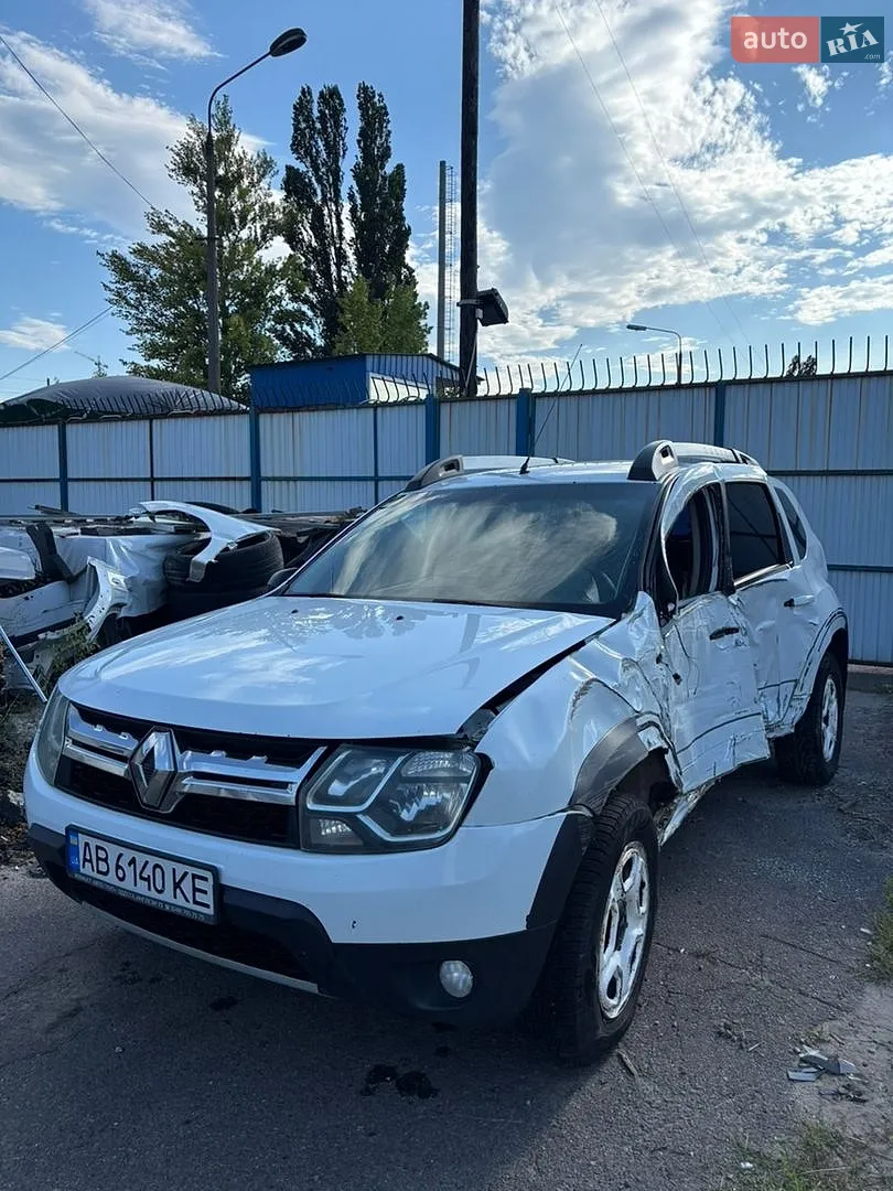 Renault Duster 2017 — 1