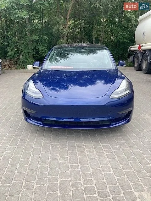 Tesla Model 3, 2018