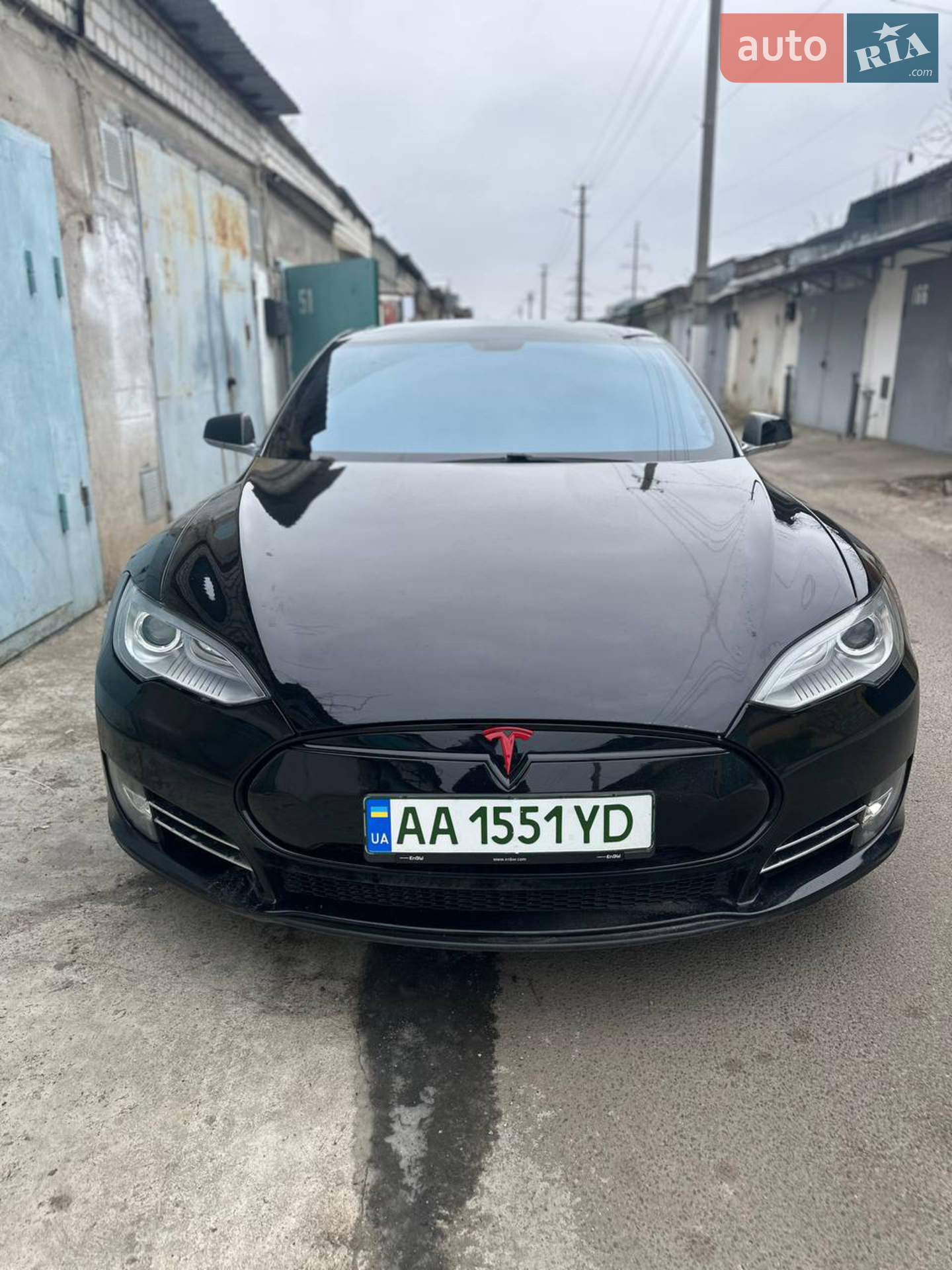 Tesla Model S, 2013