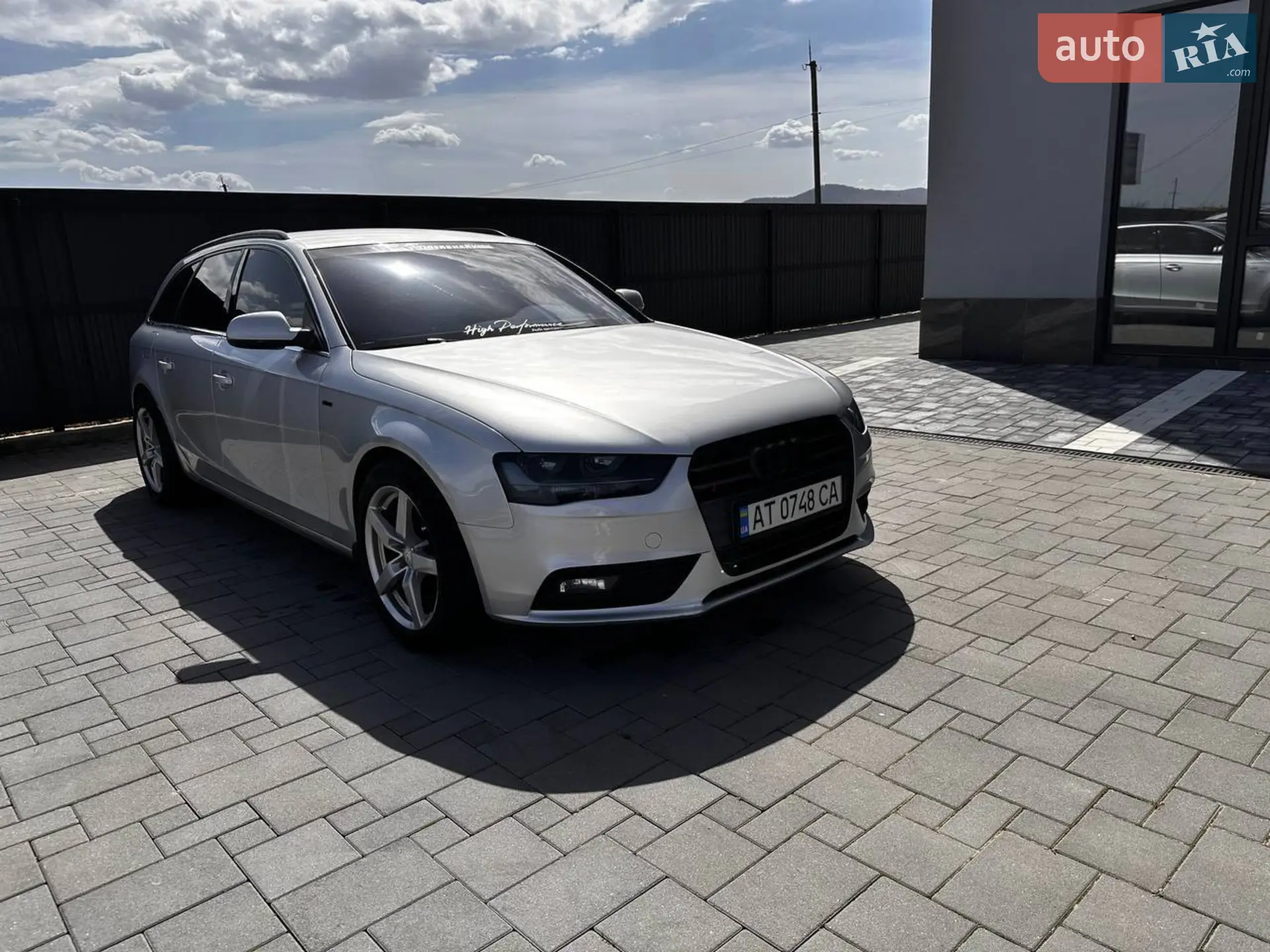 Audi A4 2012 — 1