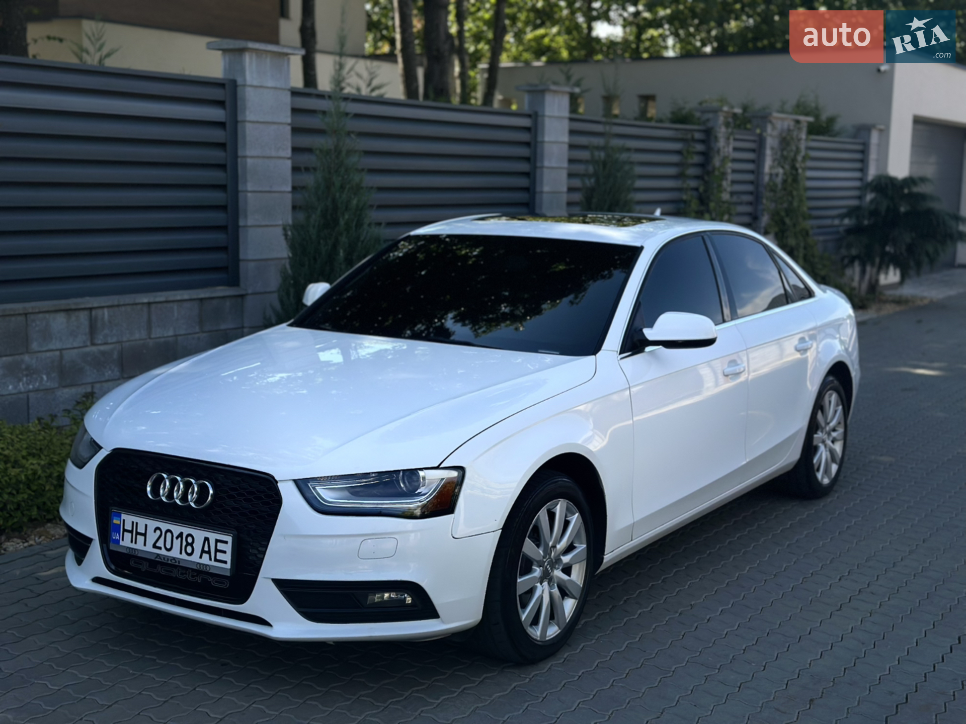 Audi A4 2012 — 1