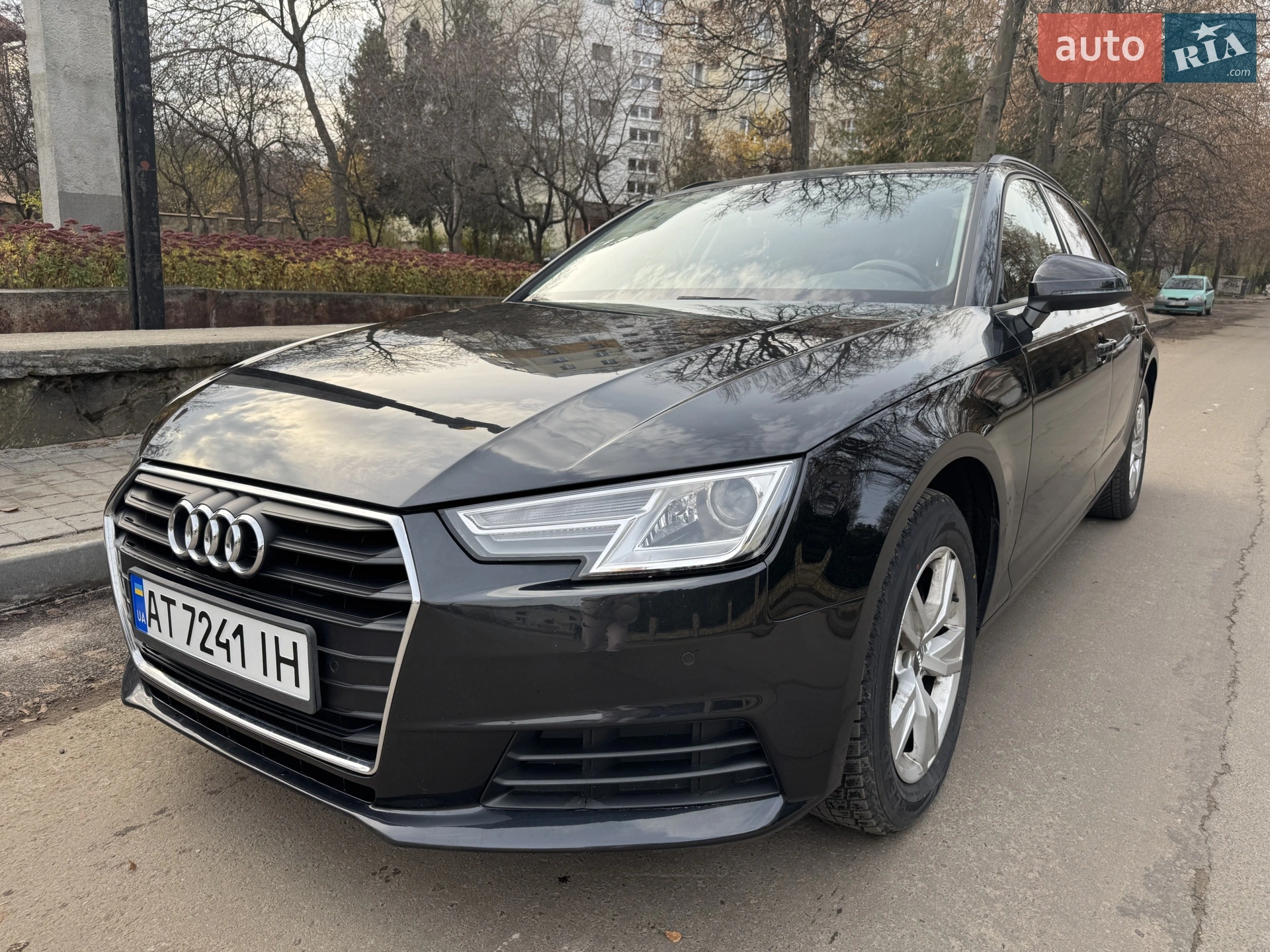 Audi A4 2018 — 1