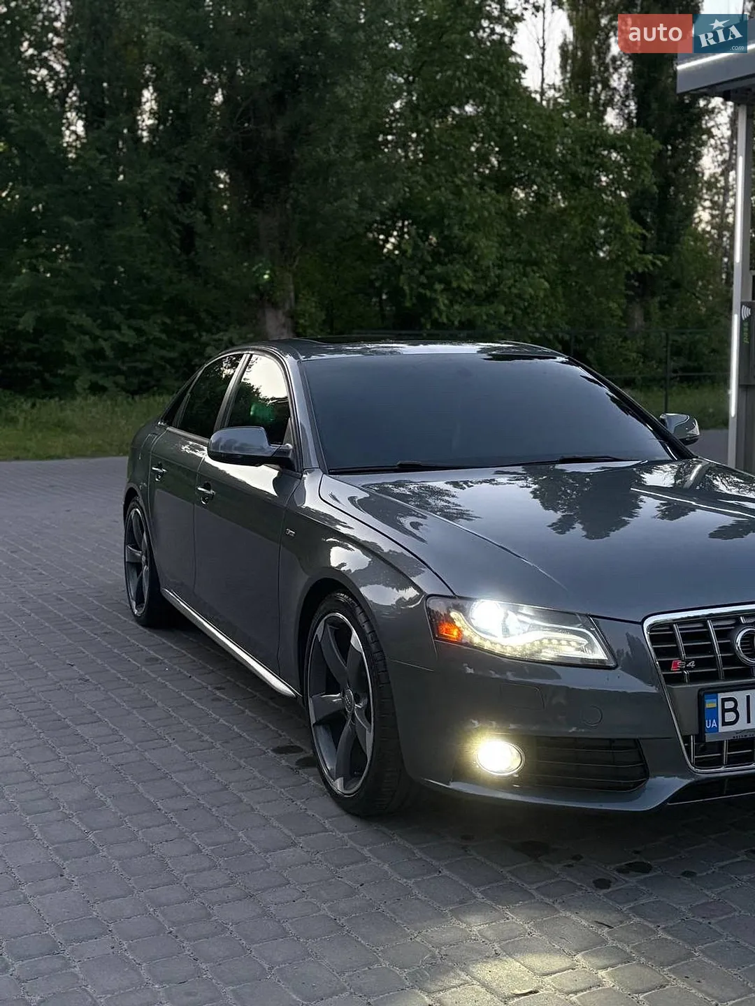 Audi A4, 2011