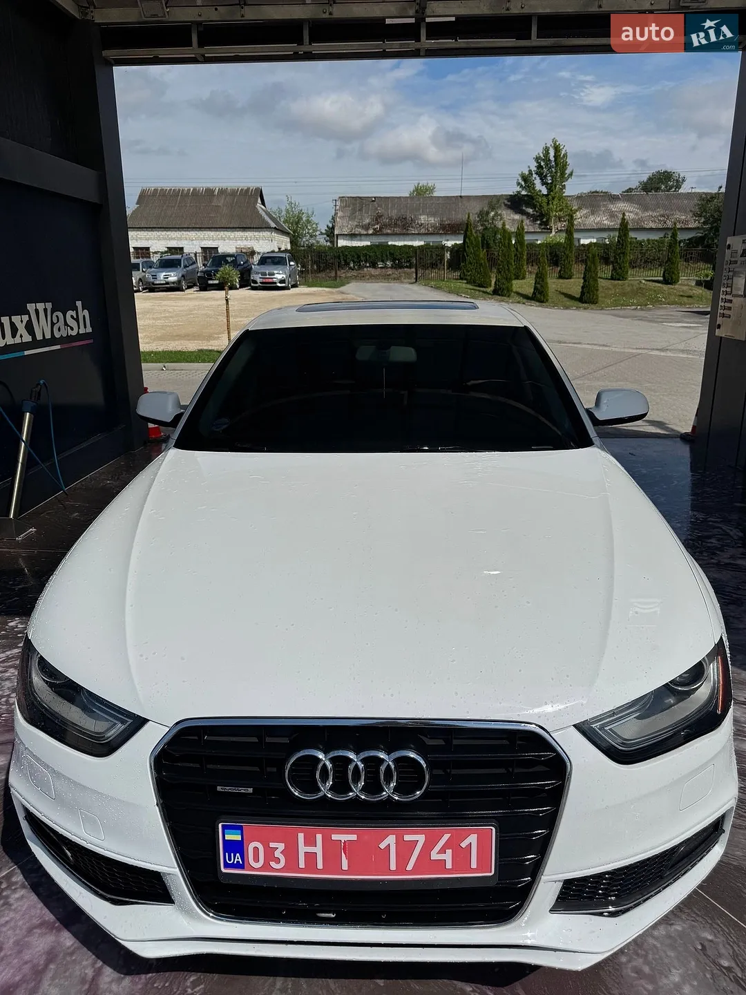 Audi A4 2014 — 1