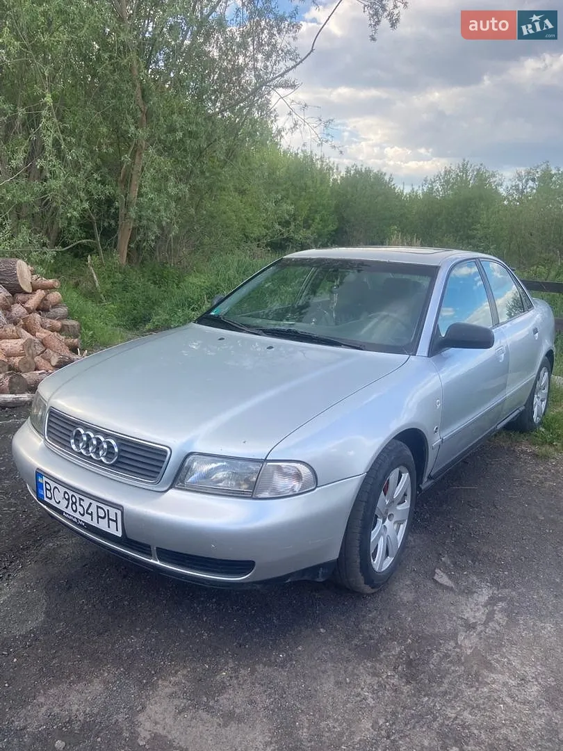 Audi A4, 1995
