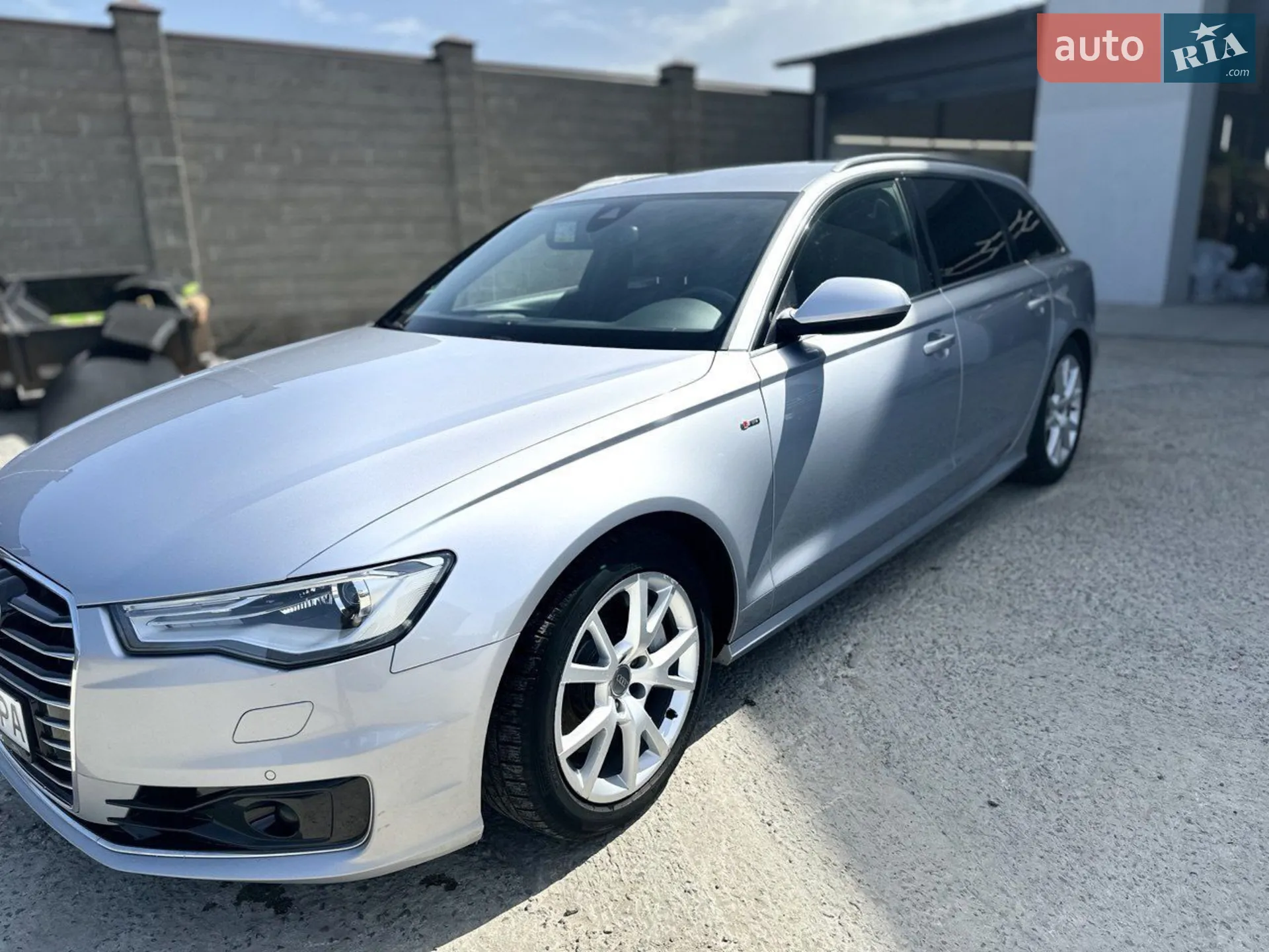 Audi A6 2015 — 1